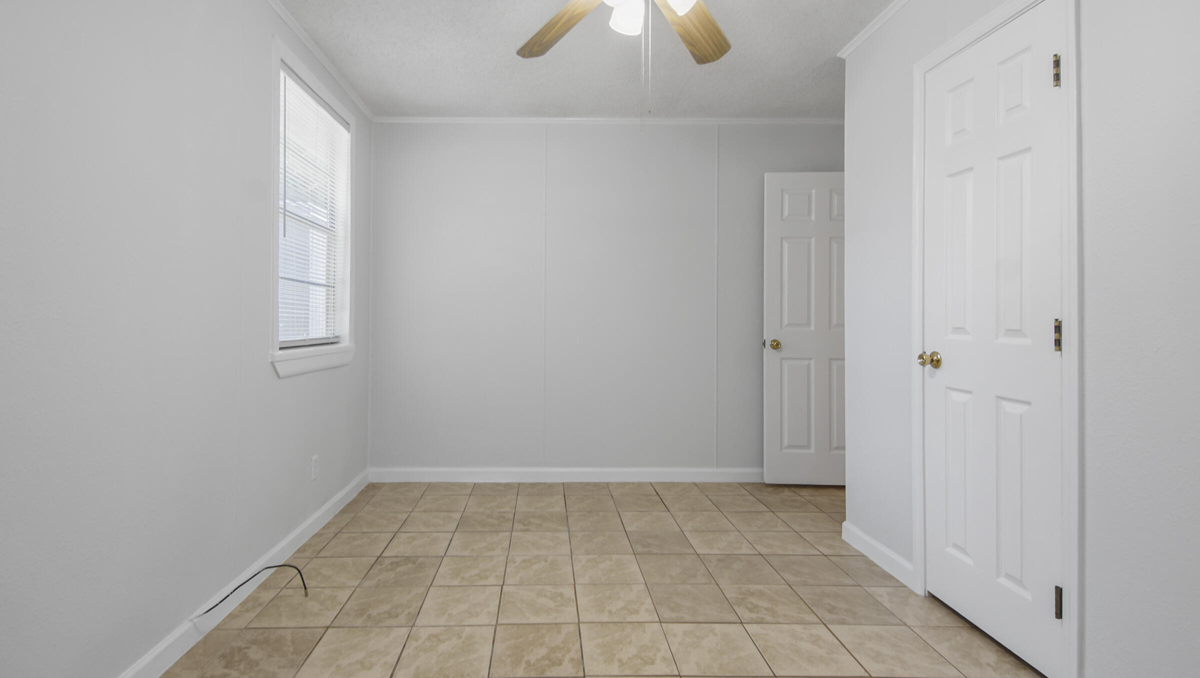 TOWN OF DEFUNIAK SPRINGS - Residential