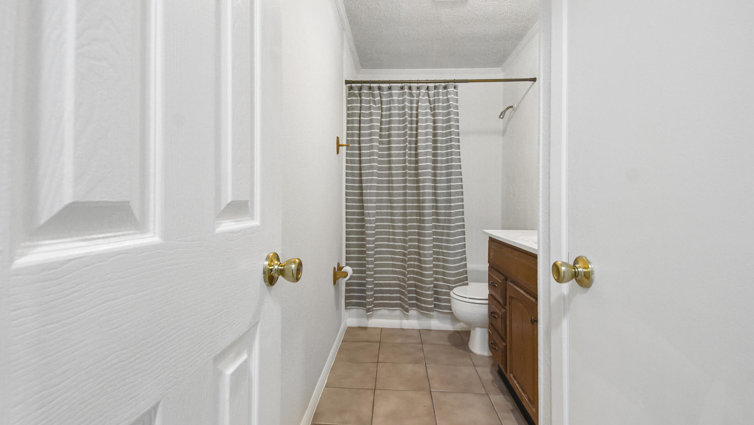 TOWN OF DEFUNIAK SPRINGS - Residential