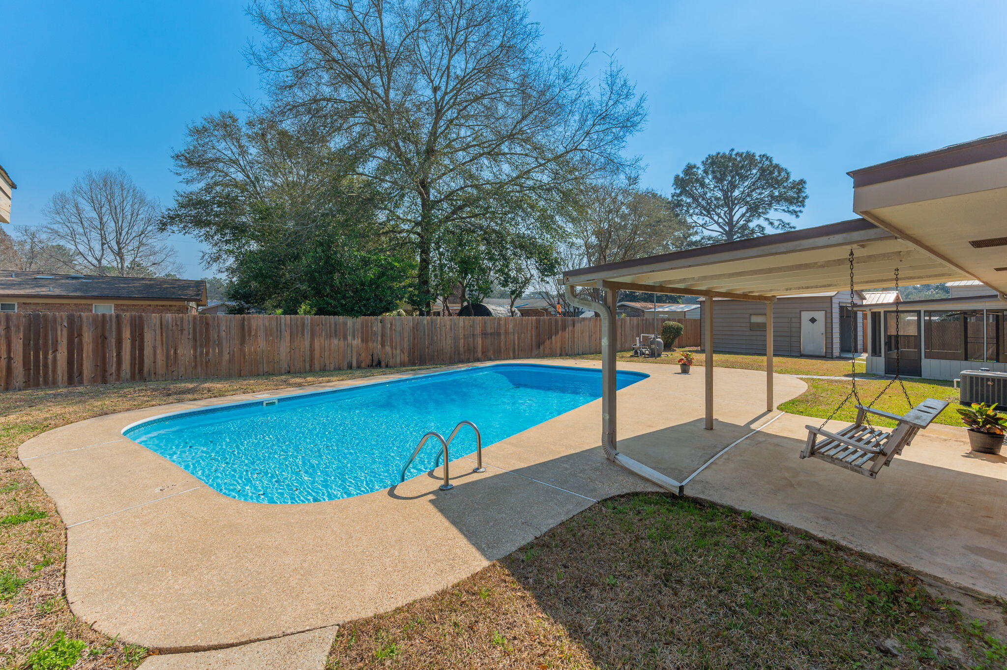 LONGWOOD S/D 2ND ADDN - Residential