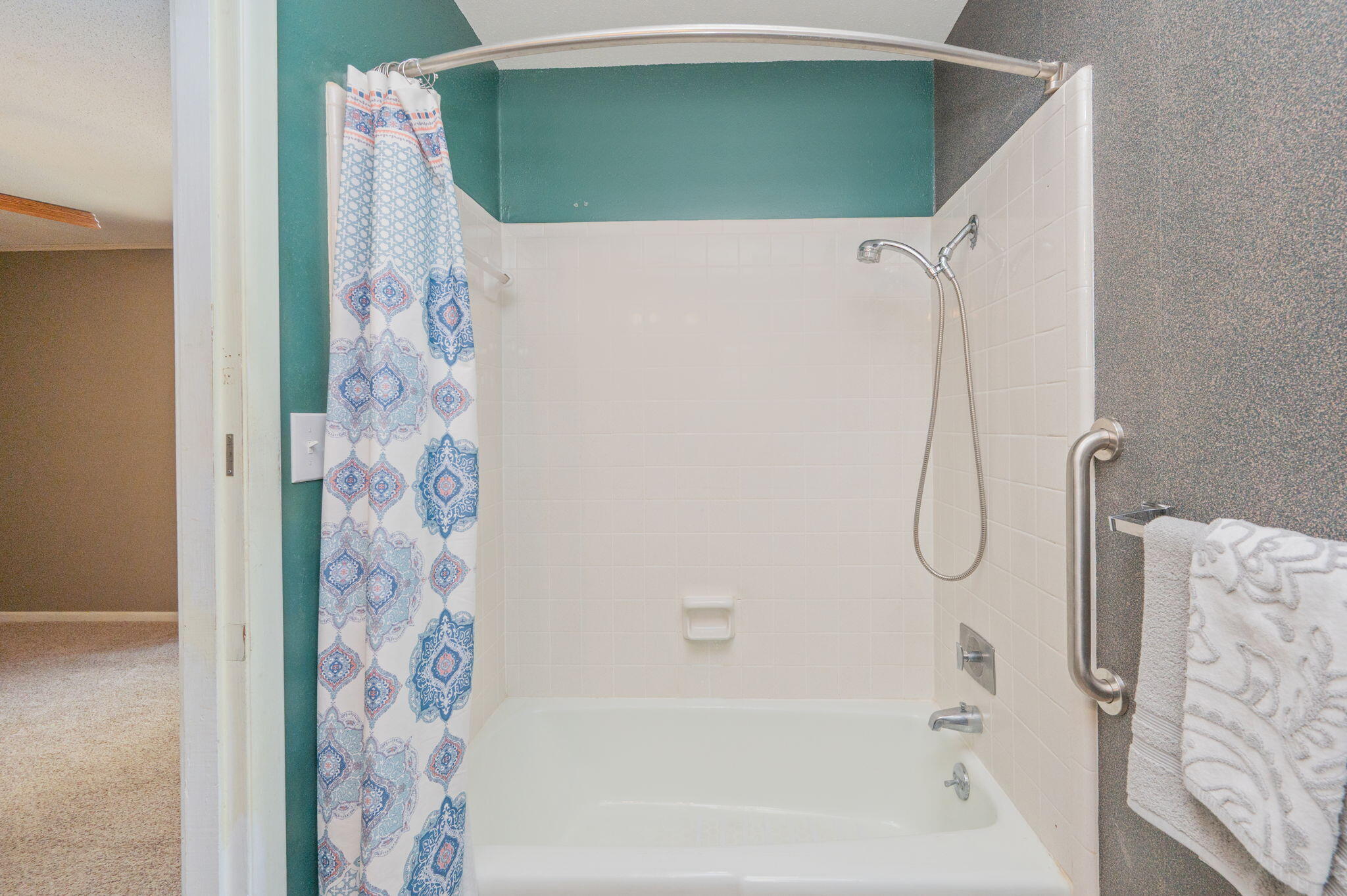 LONGWOOD S/D 2ND ADDN - Residential