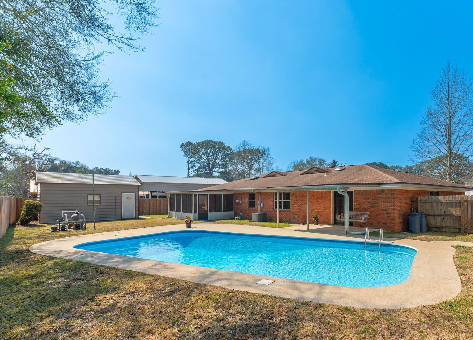 LONGWOOD S/D 2ND ADDN - Residential