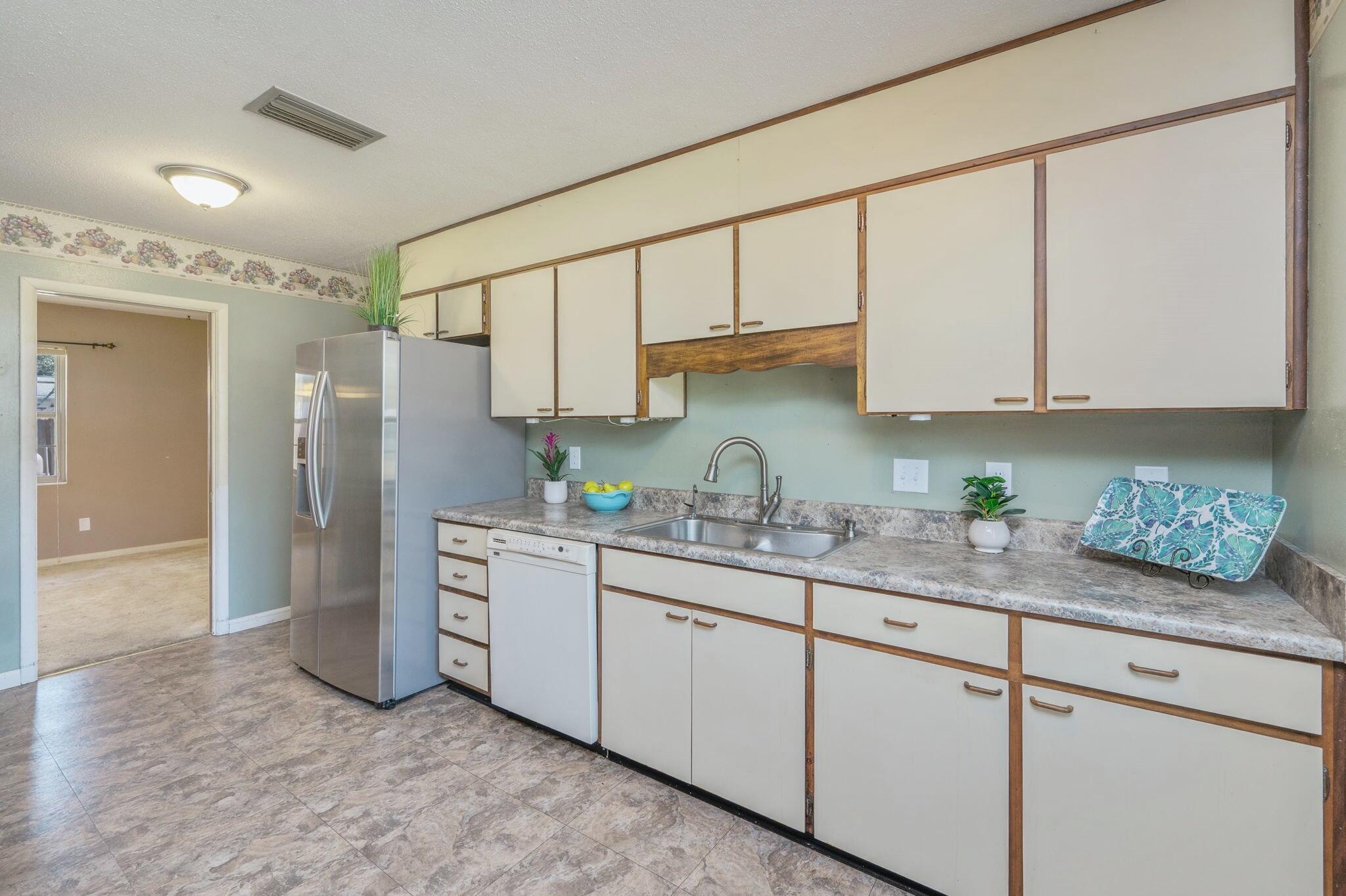 LONGWOOD S/D 2ND ADDN - Residential