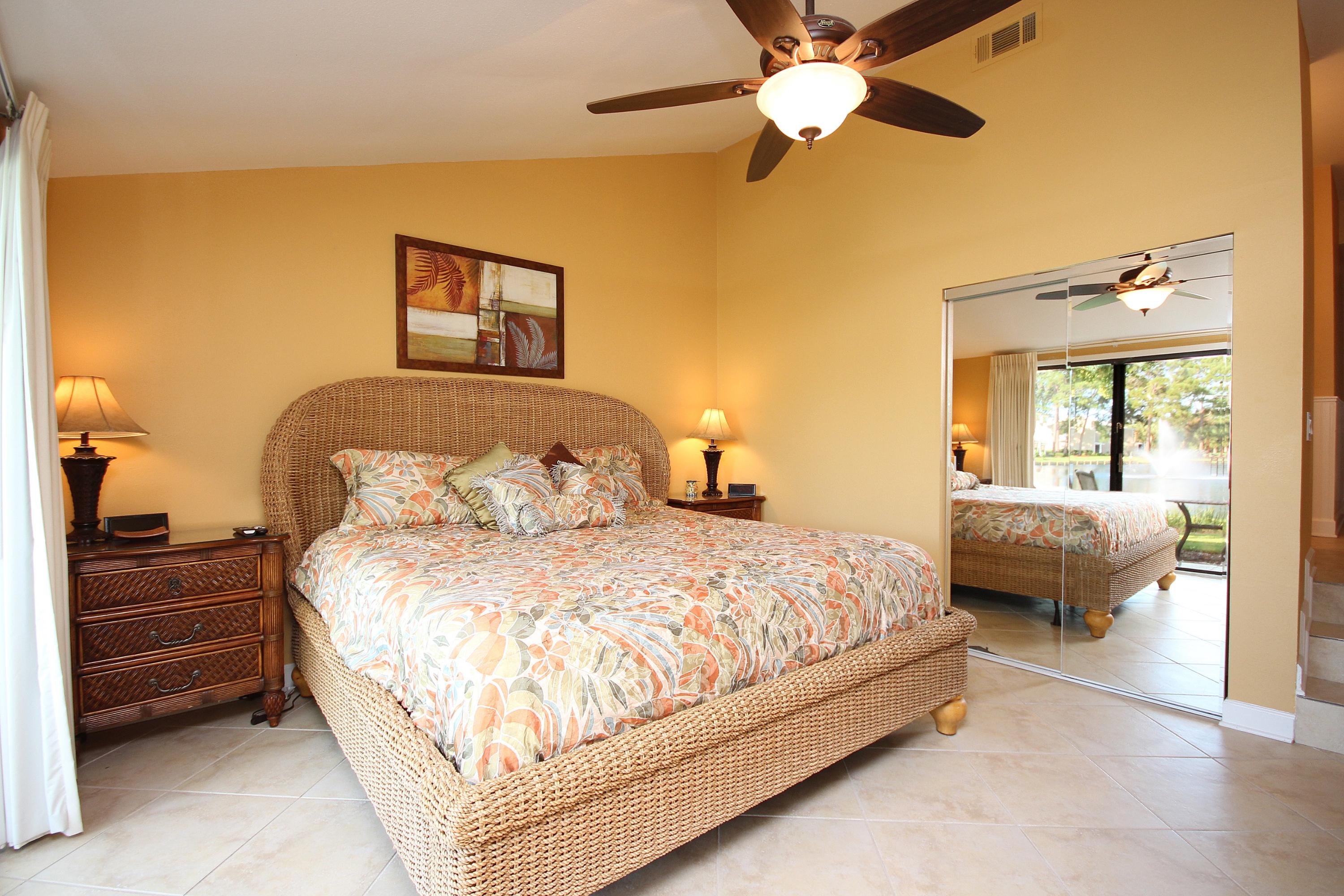 BAYOU VILLAGE CONDO PH 2 - Residential