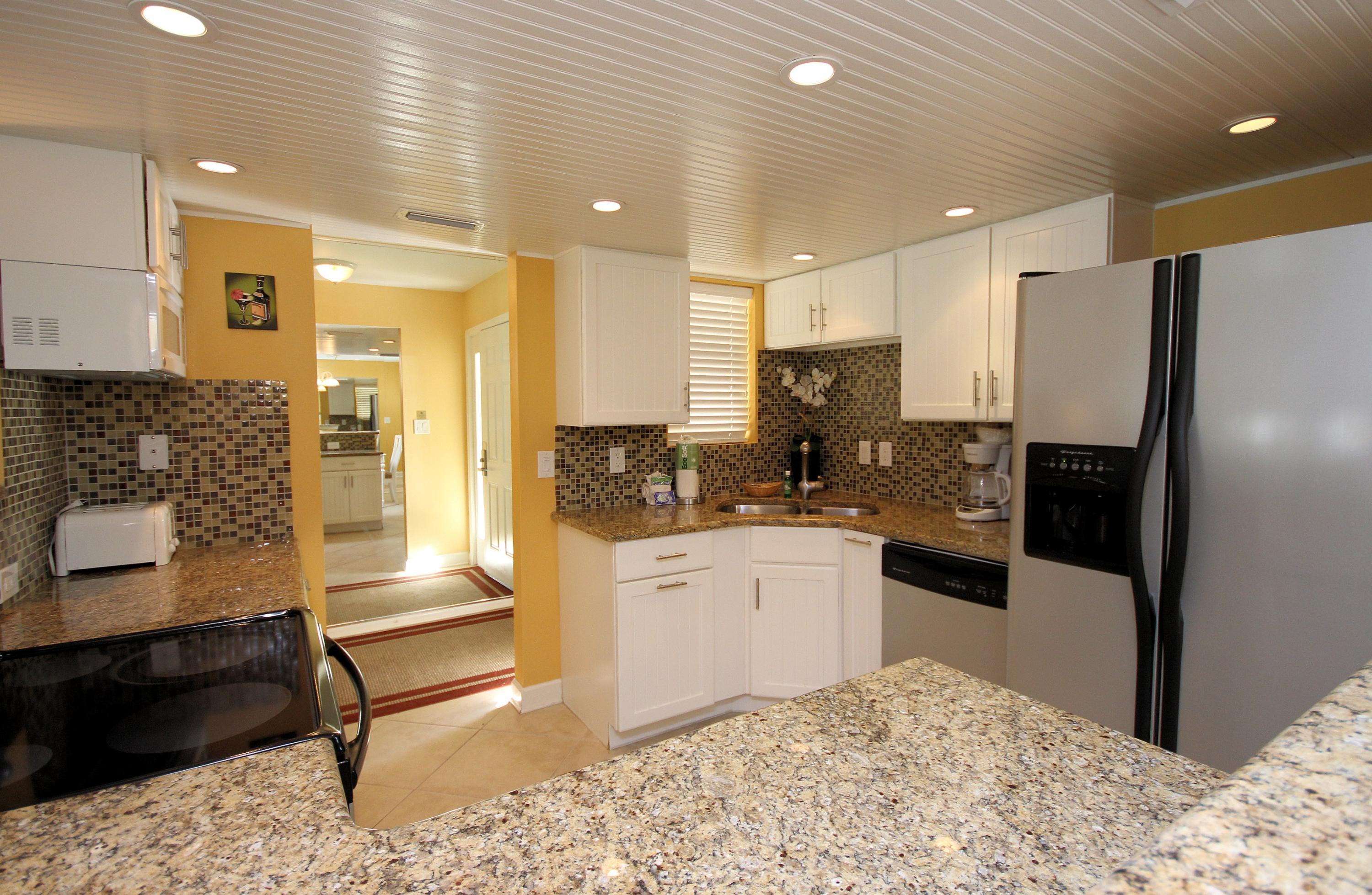 BAYOU VILLAGE CONDO PH 2 - Residential