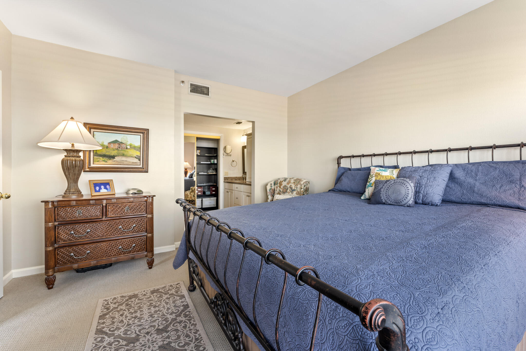 PLAYERS CLUB ON THE BAY - Residential