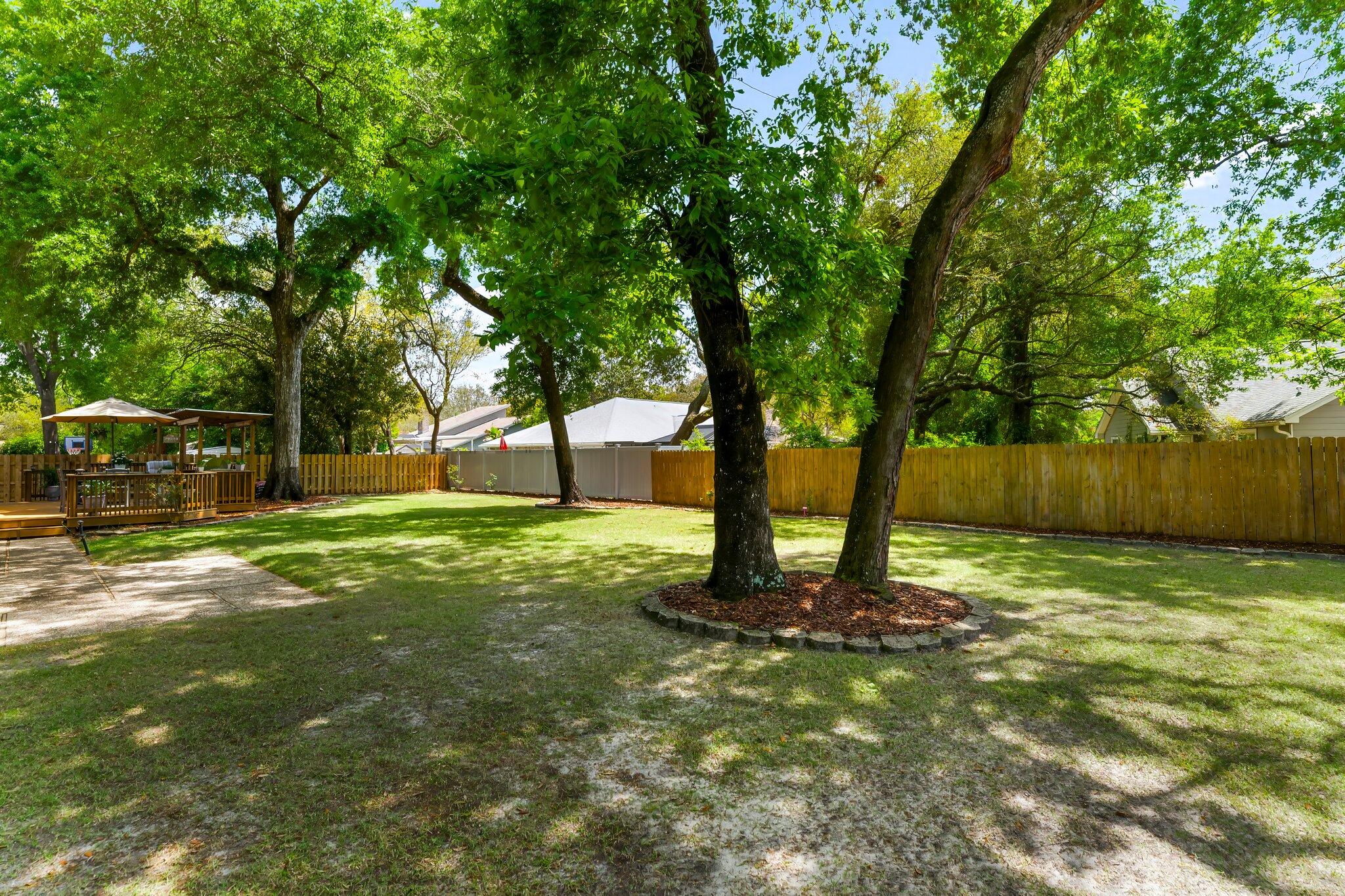 RAINTREE ESTATES - Residential