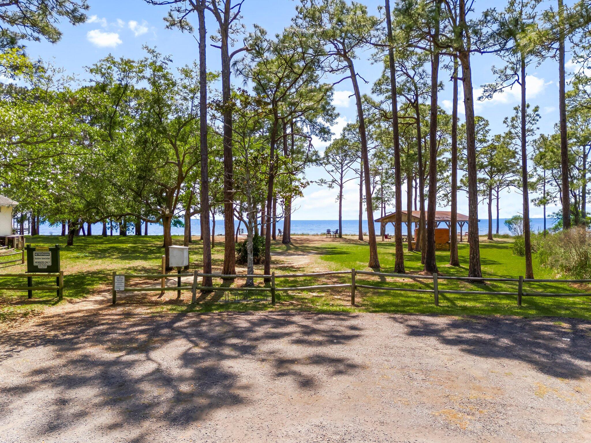 RAINTREE ESTATES - Residential