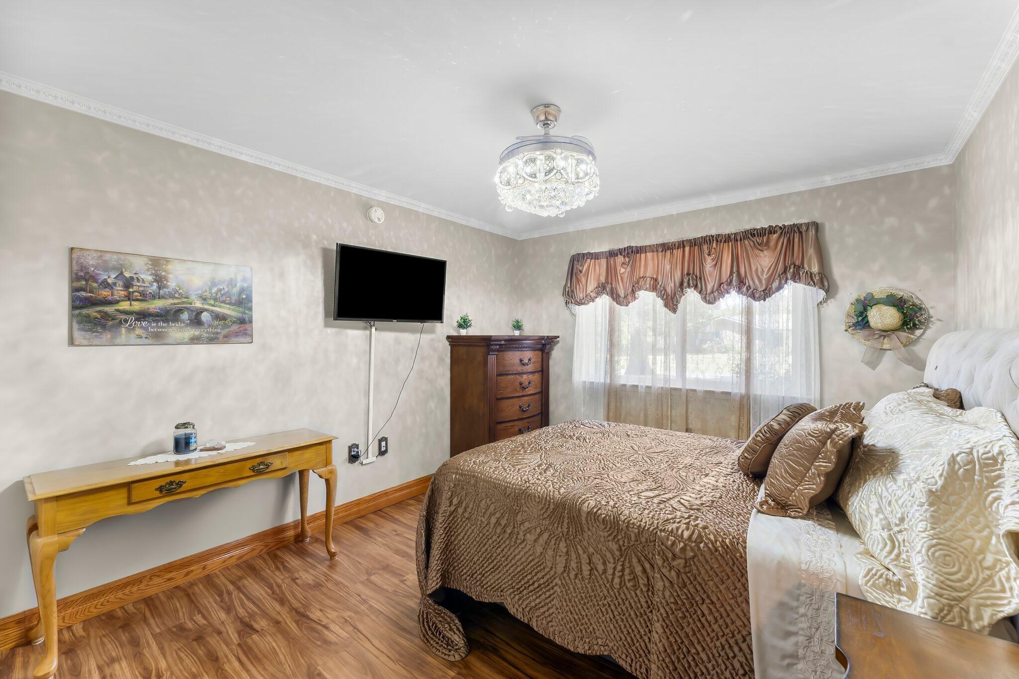 RAINTREE ESTATES - Residential