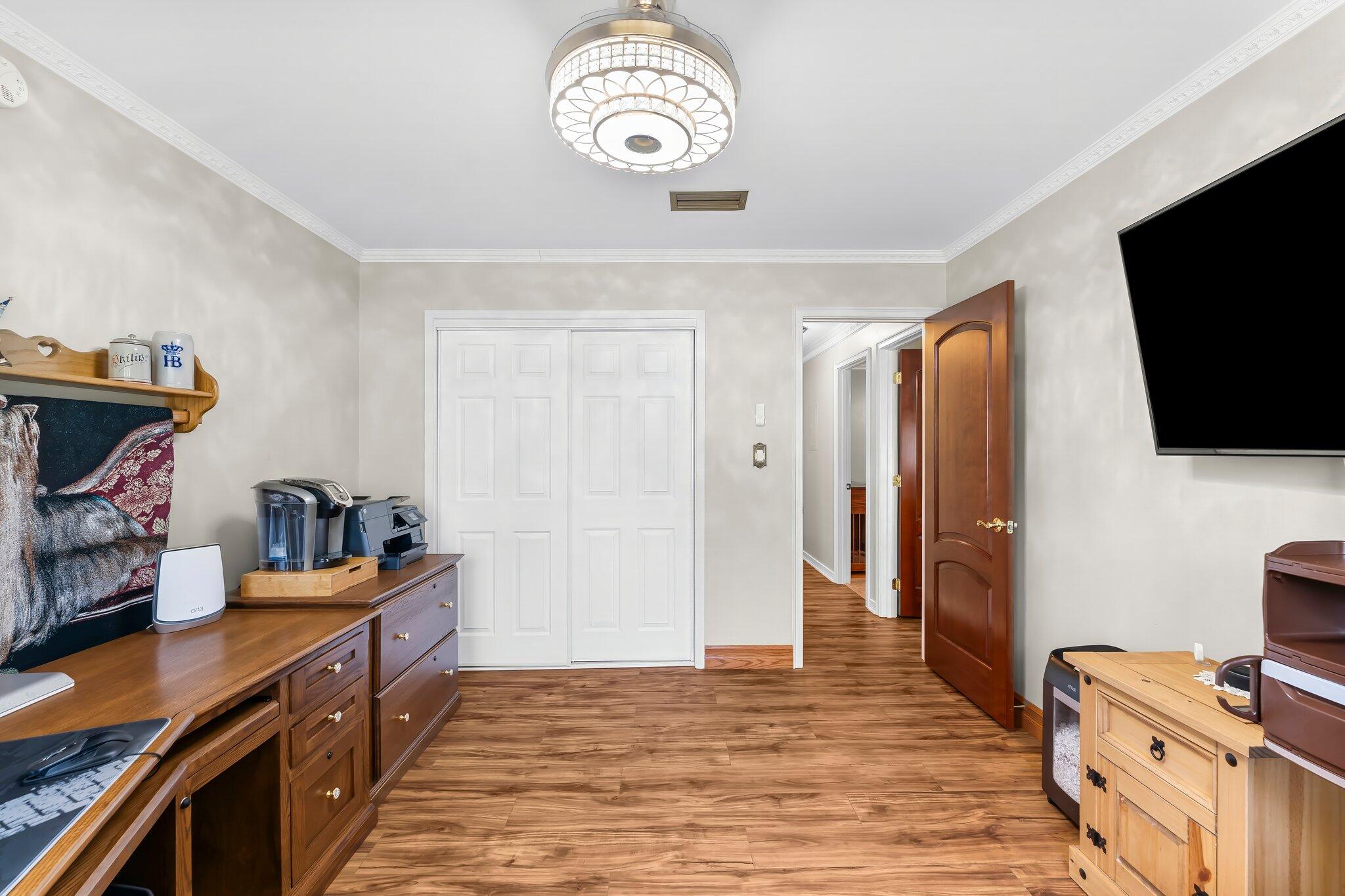 RAINTREE ESTATES - Residential