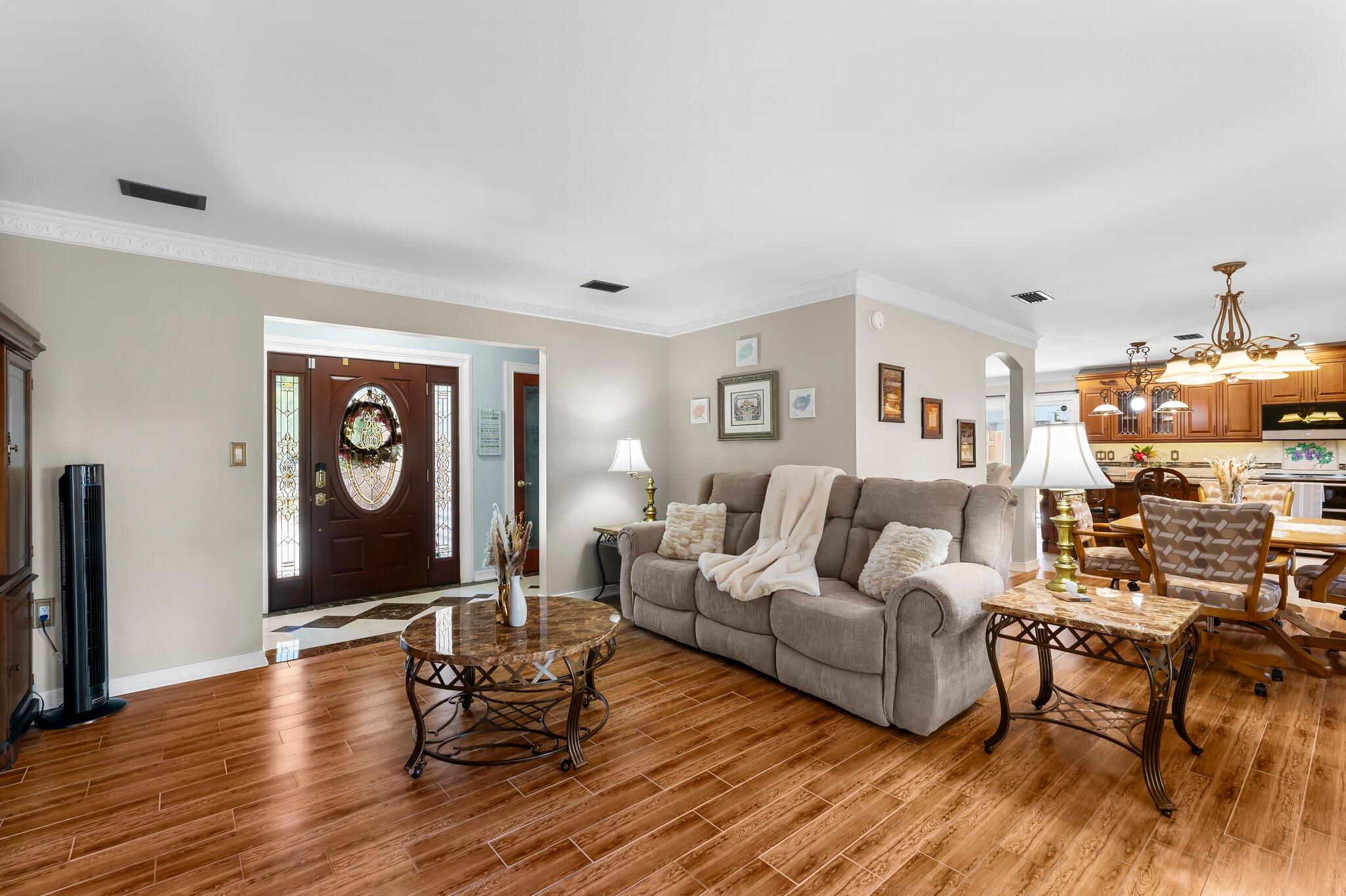 RAINTREE ESTATES - Residential