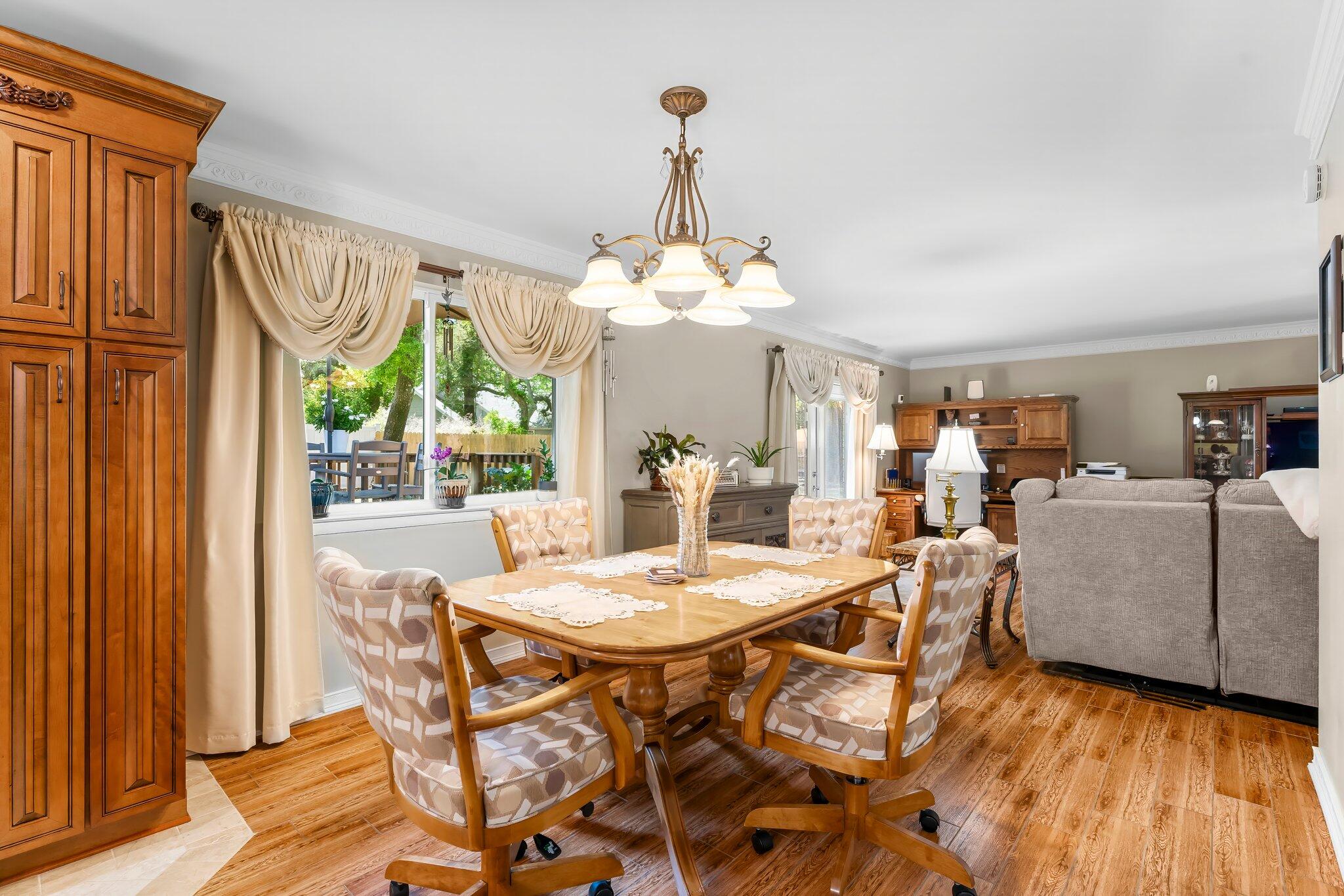 RAINTREE ESTATES - Residential