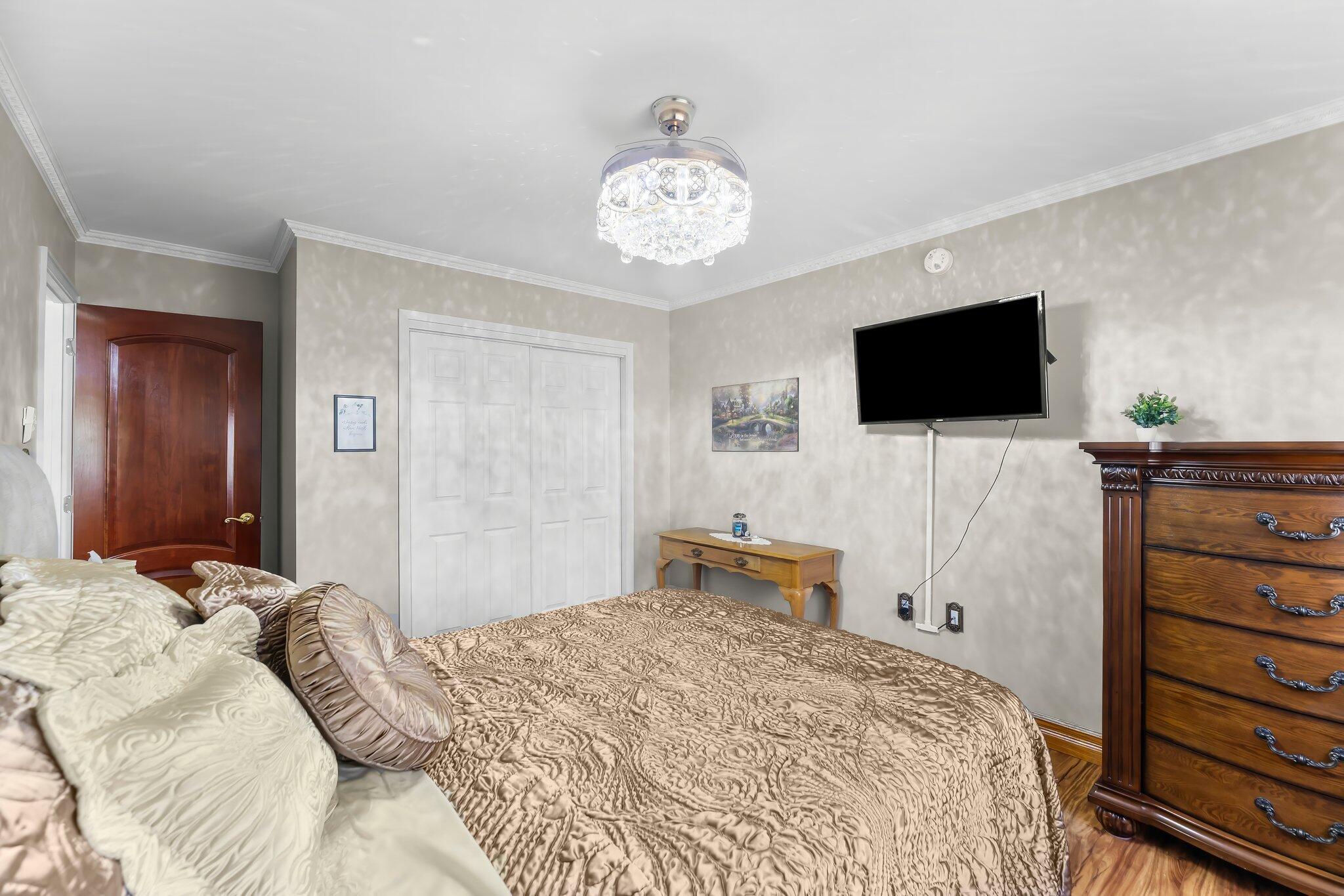 RAINTREE ESTATES - Residential