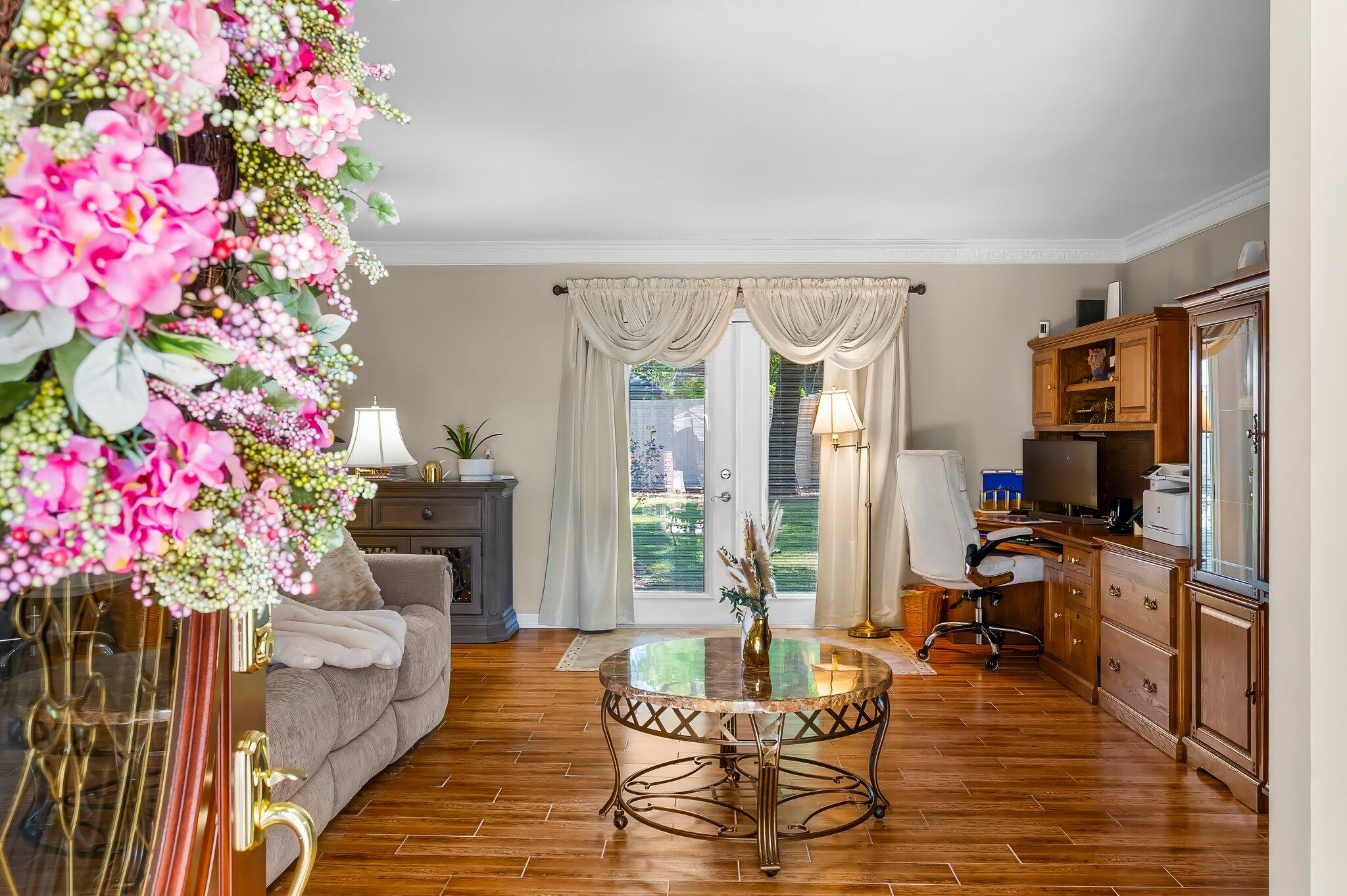 RAINTREE ESTATES - Residential