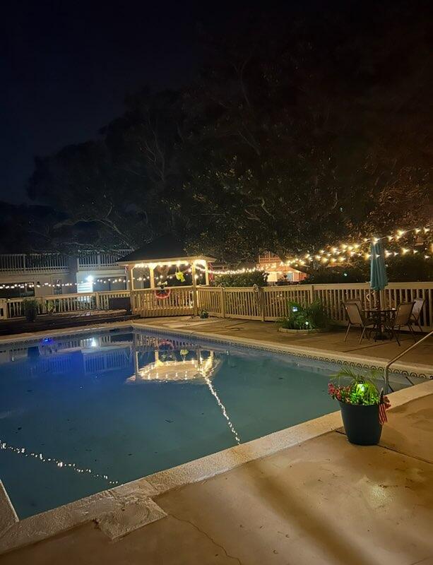 MAGNOLIA BAY CLUB T/H PH I UNIT 102 - Residential