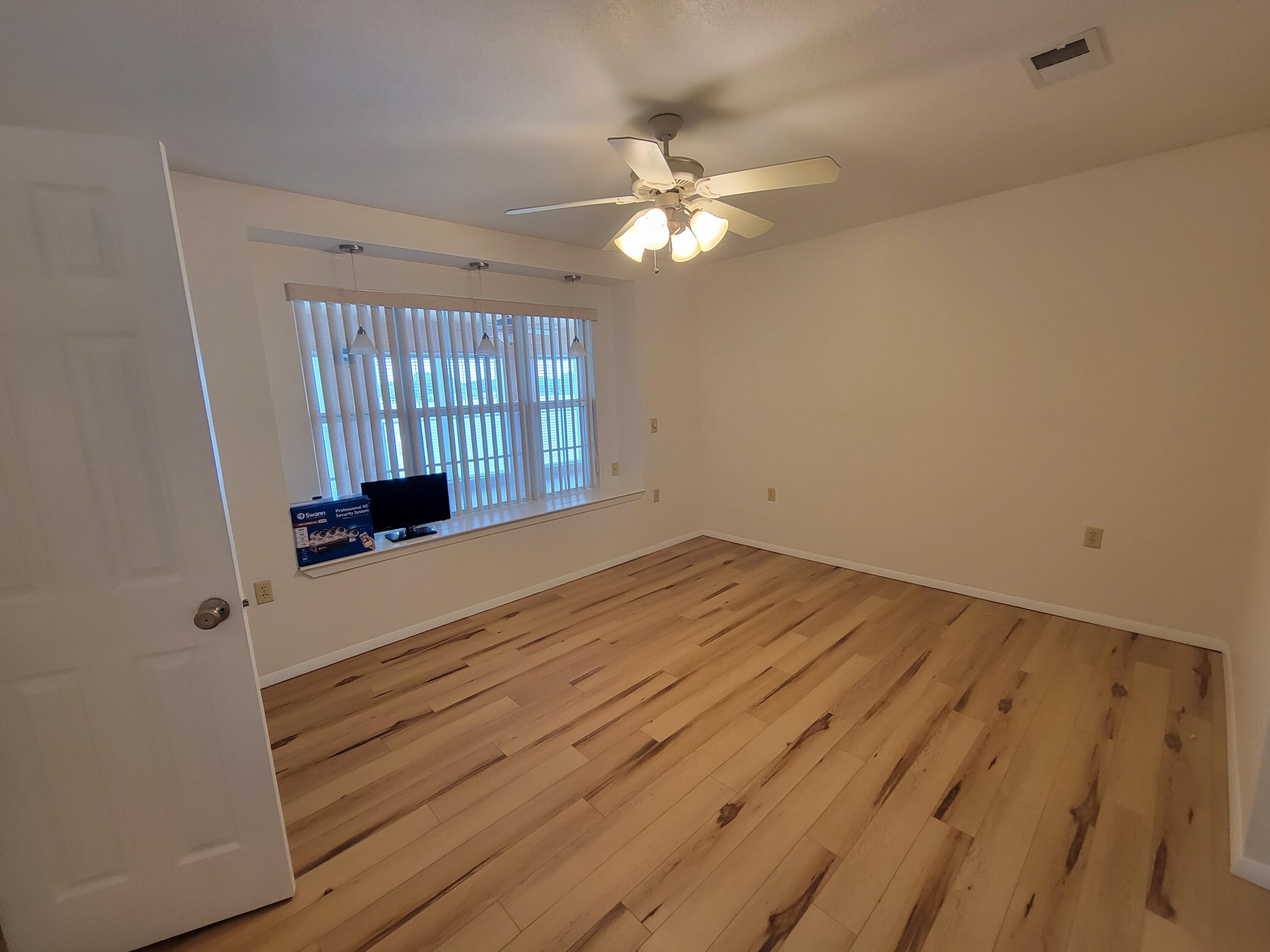 KING LAKE ESTATES - Residential