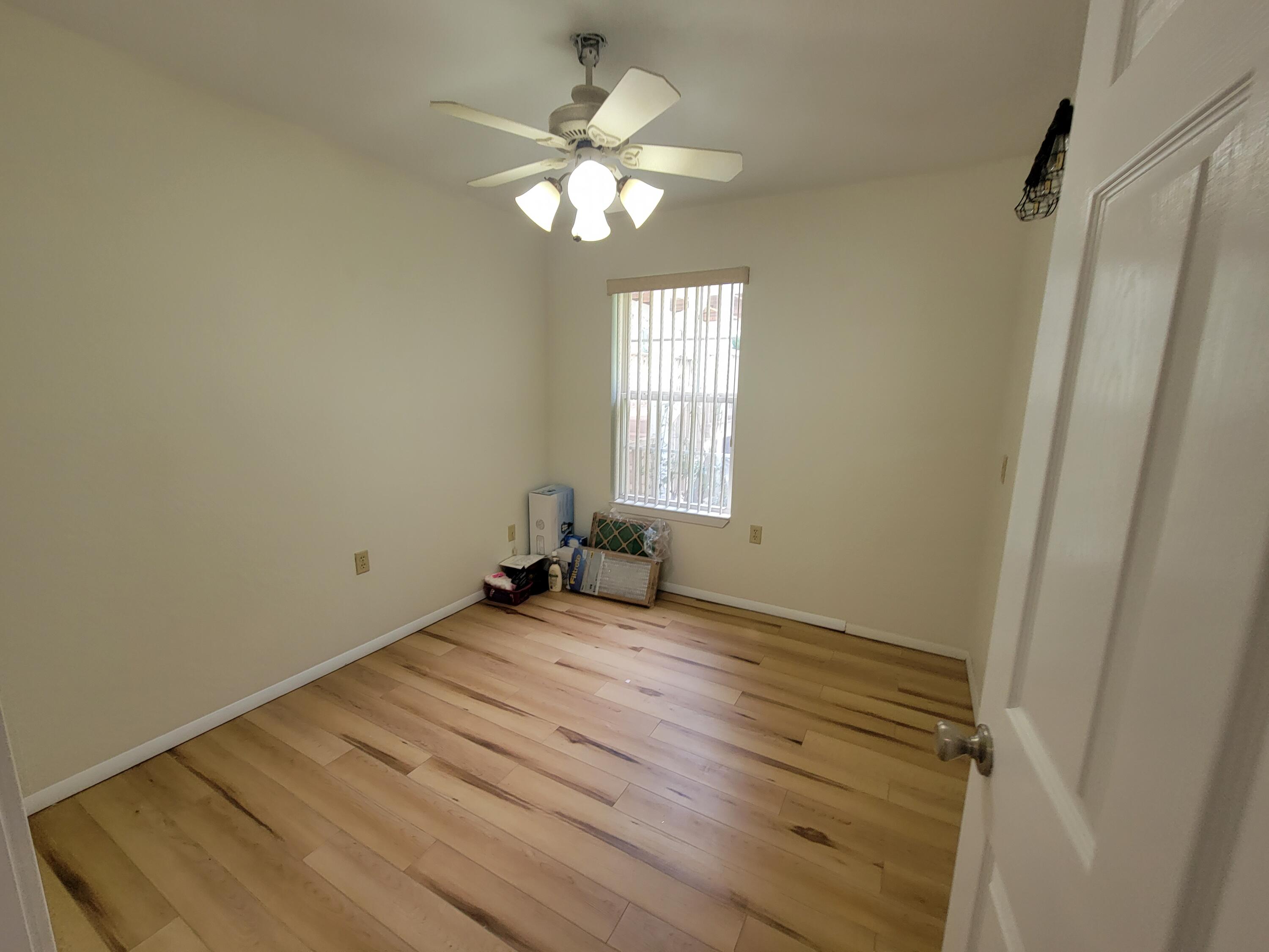 KING LAKE ESTATES - Residential