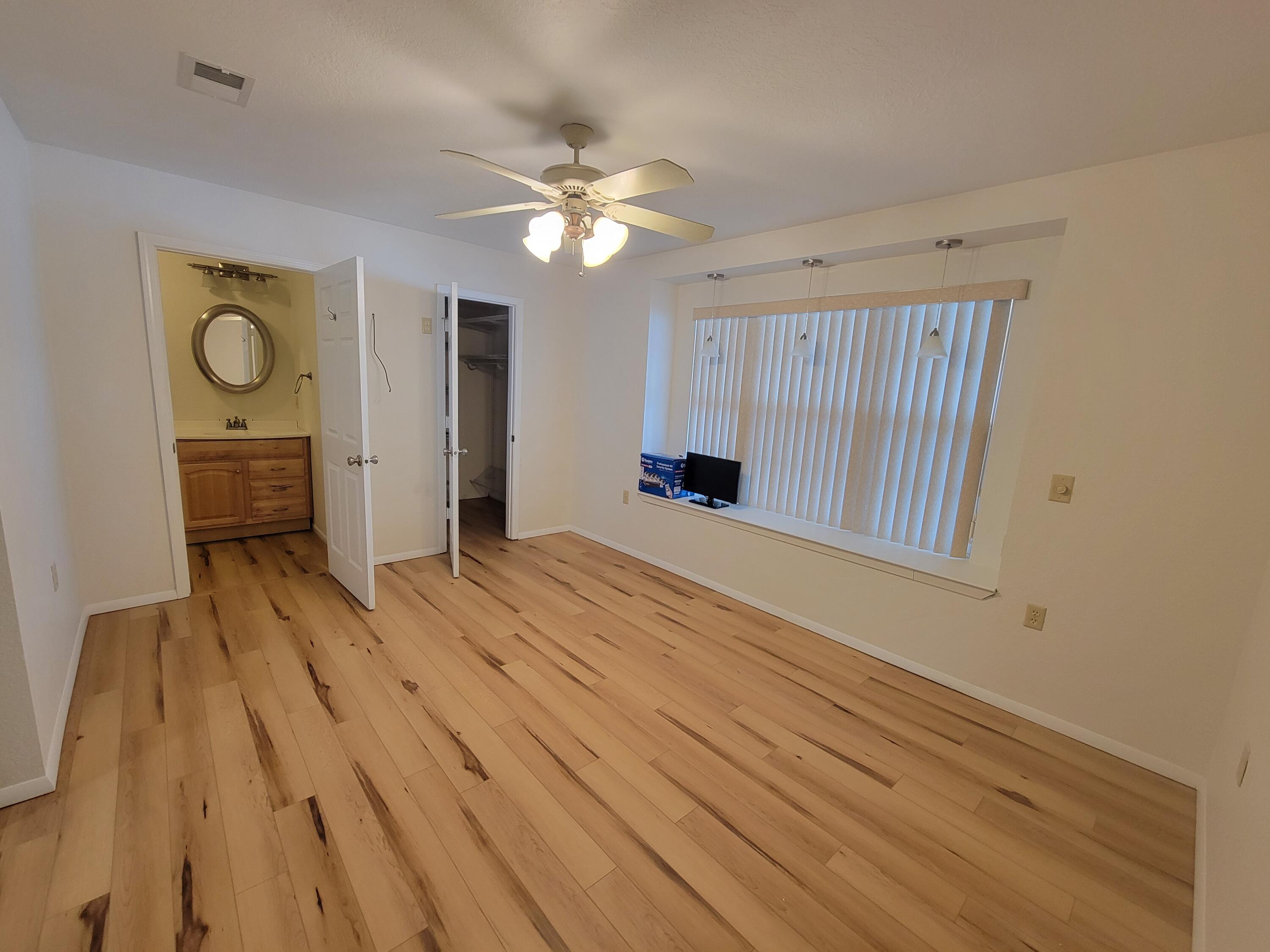 KING LAKE ESTATES - Residential