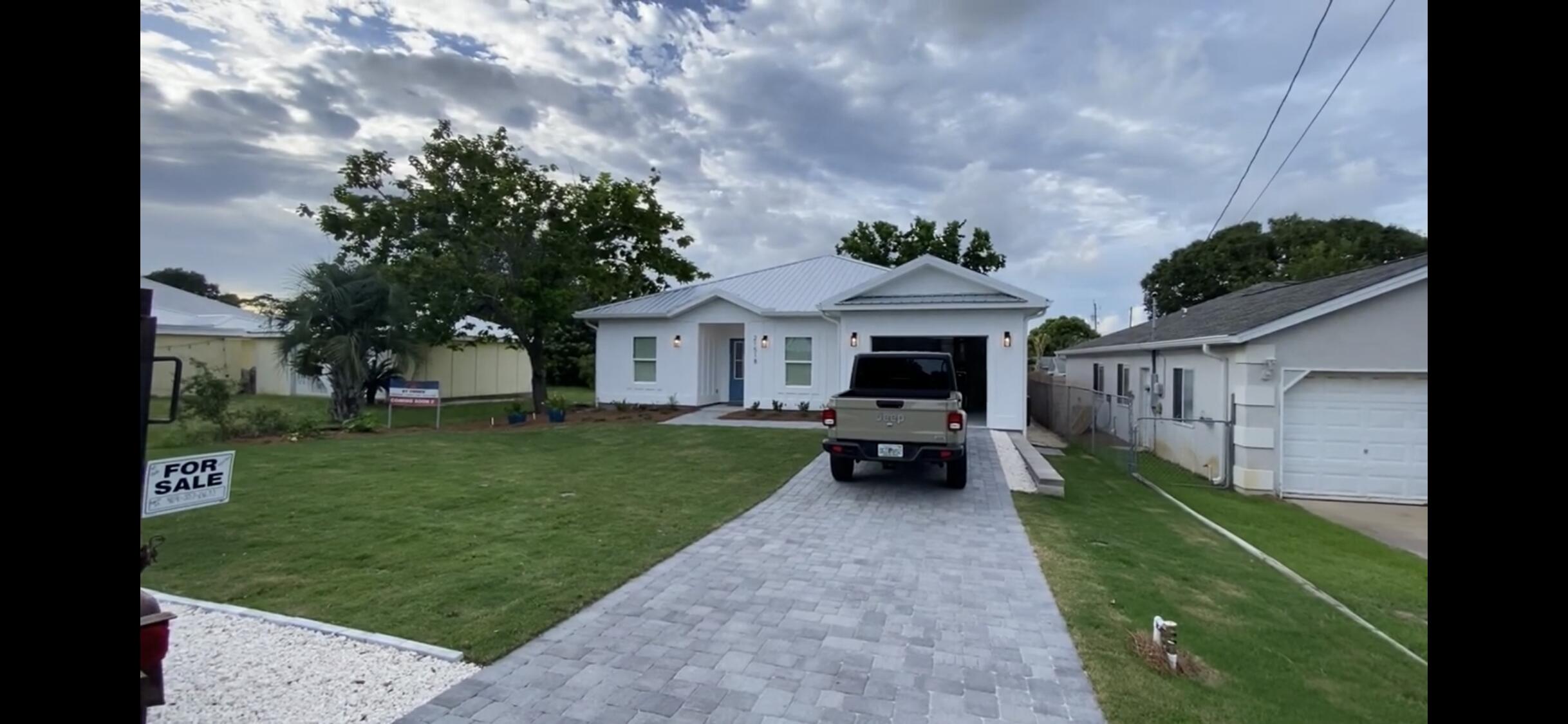 RIVIERA BEACH - Residential