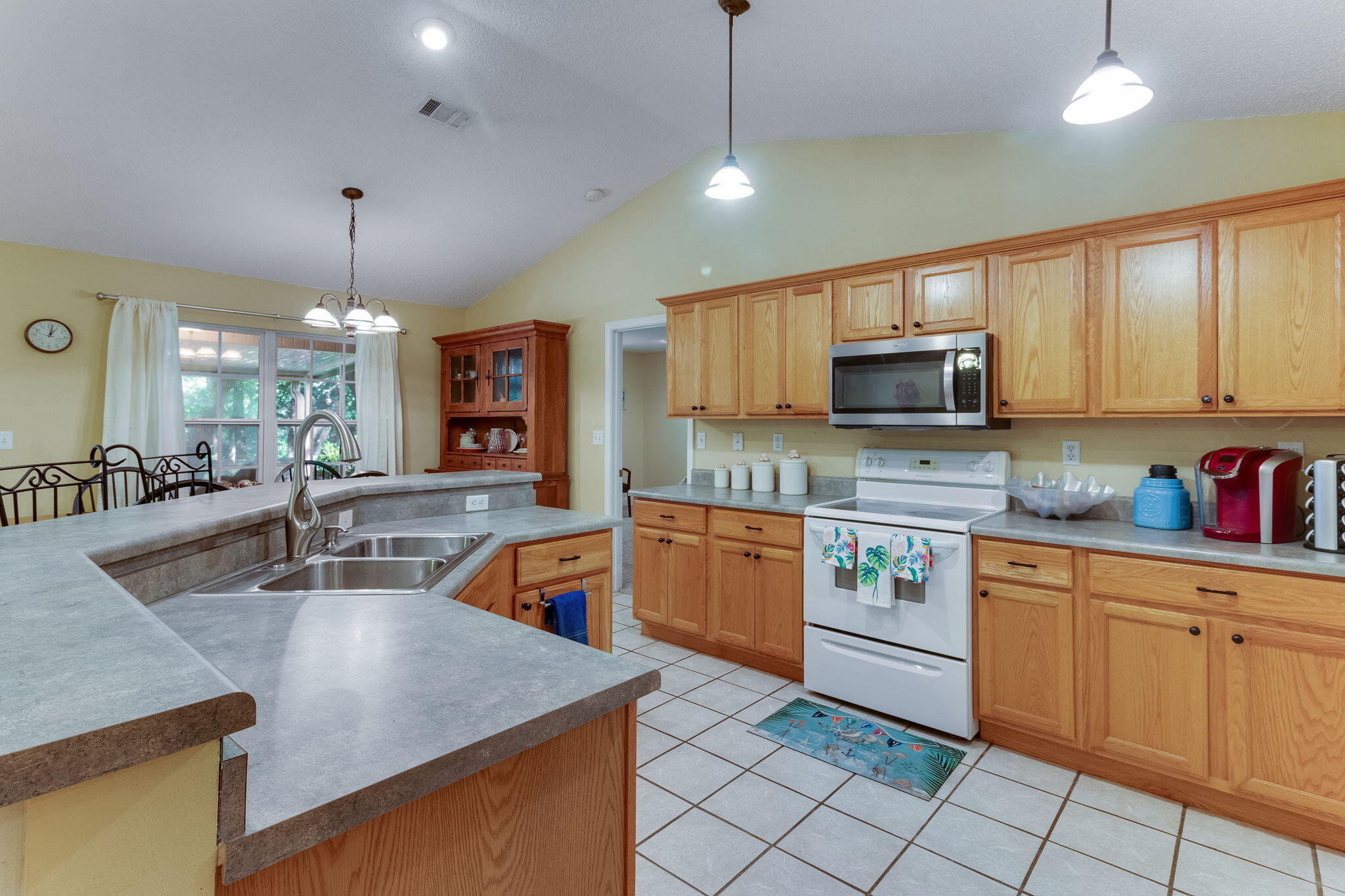 HOMESTEAD MANOR S/D - Residential