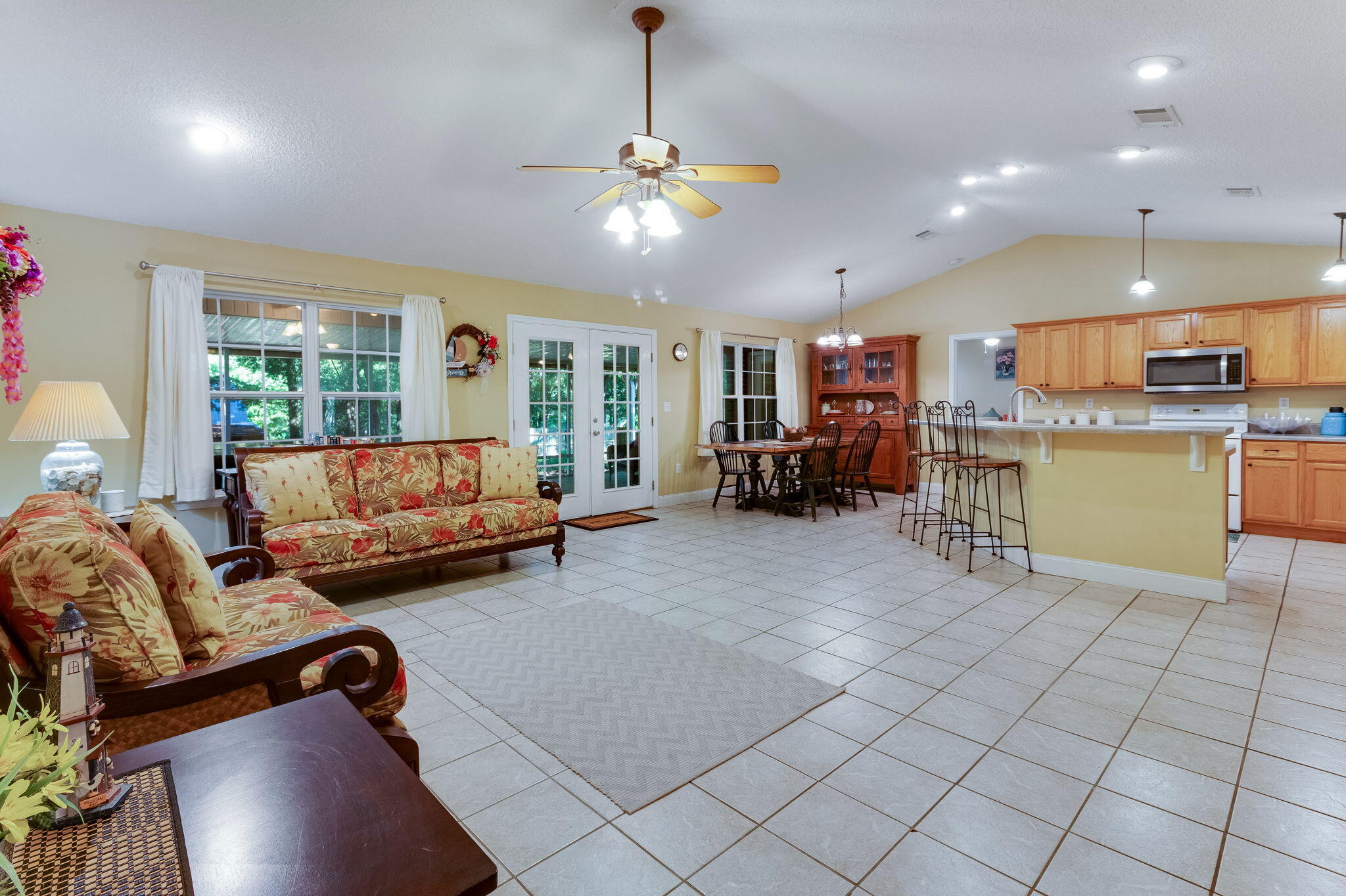 HOMESTEAD MANOR S/D - Residential