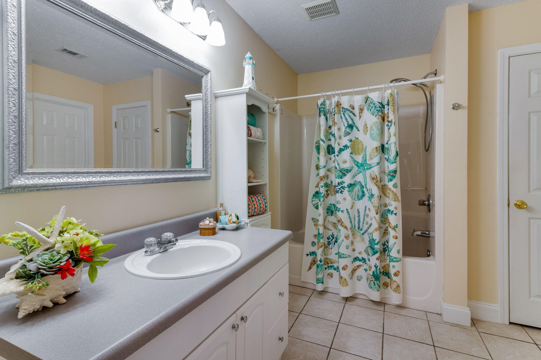 HOMESTEAD MANOR S/D - Residential
