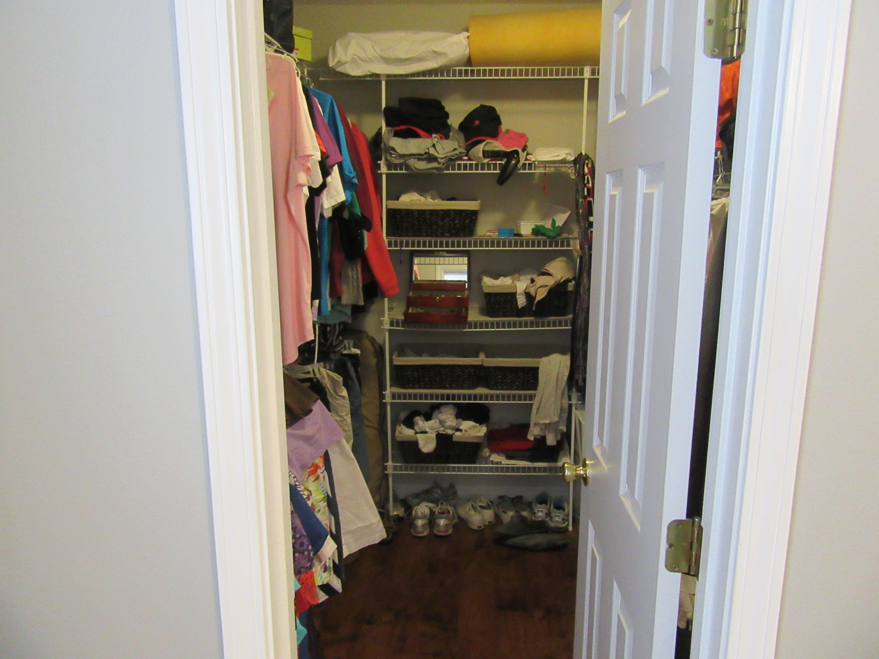 Escada - Residential