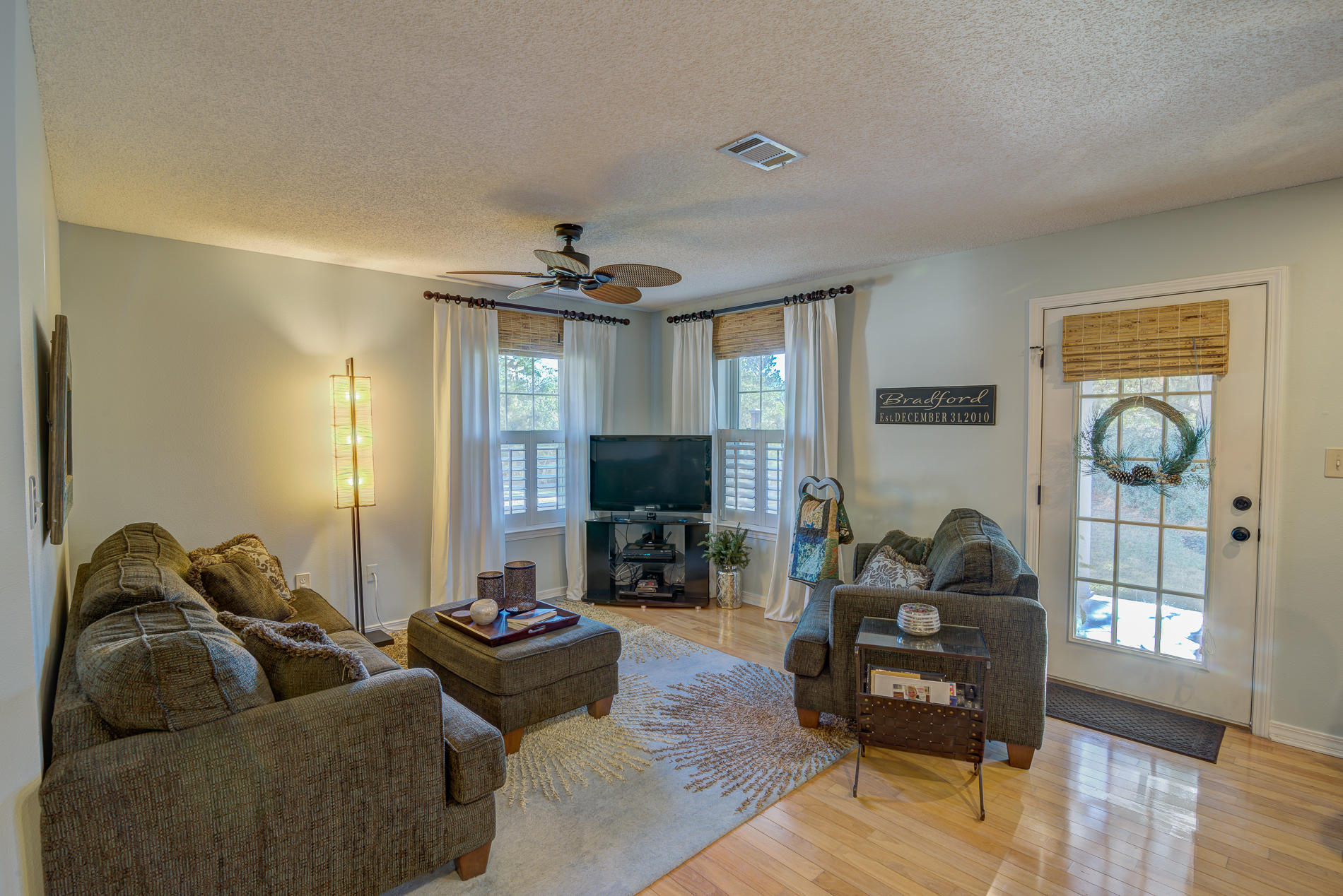 BAYSIDE - Residential