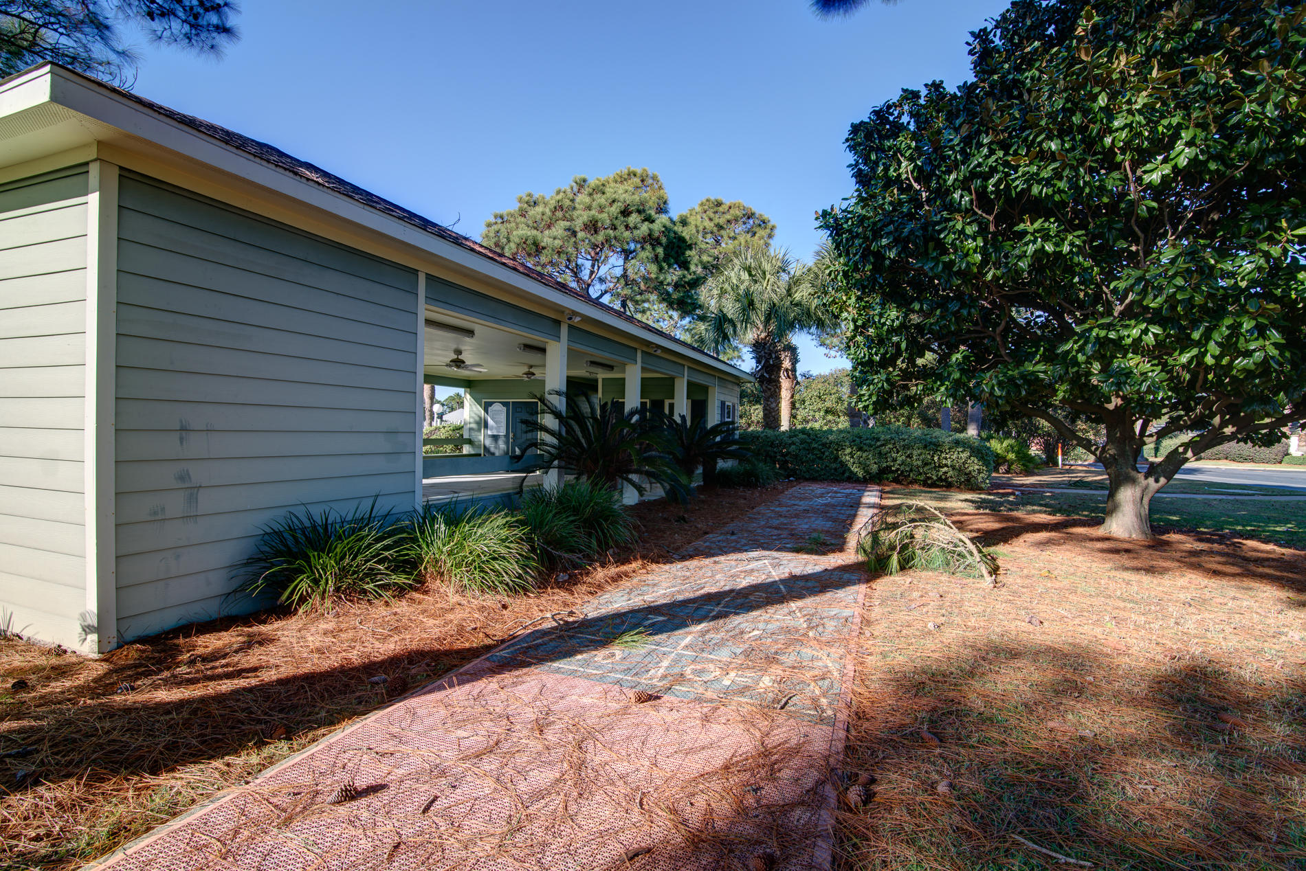 BAYSIDE - Residential