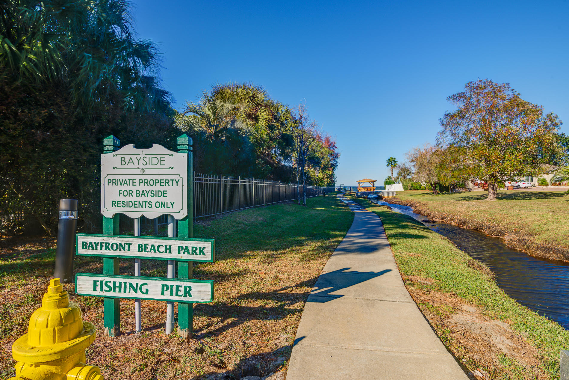 BAYSIDE - Residential