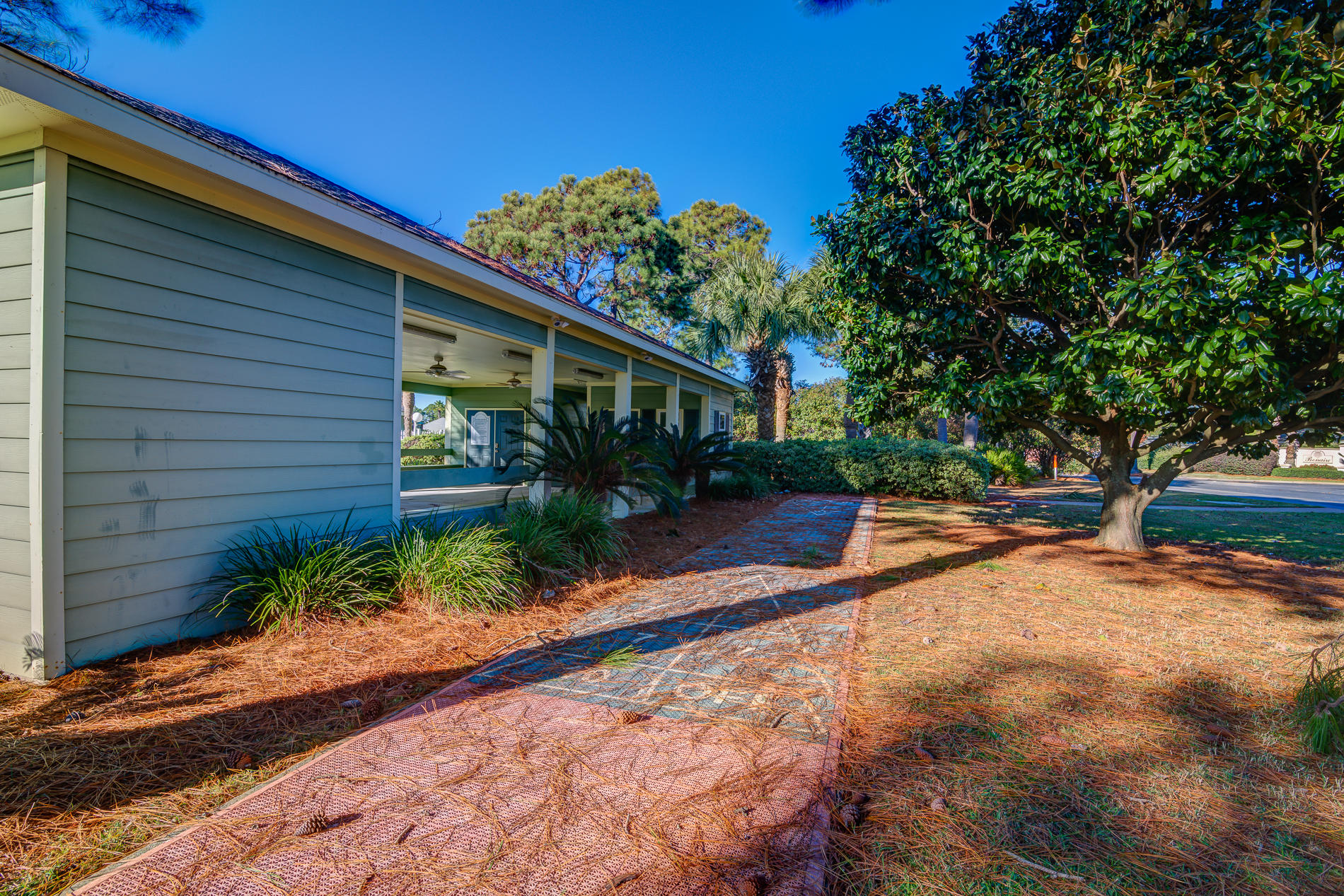 BAYSIDE - Residential