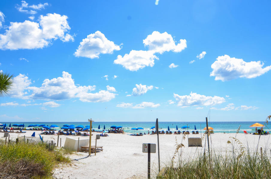 MIRAMAR HEIGHTS - Land