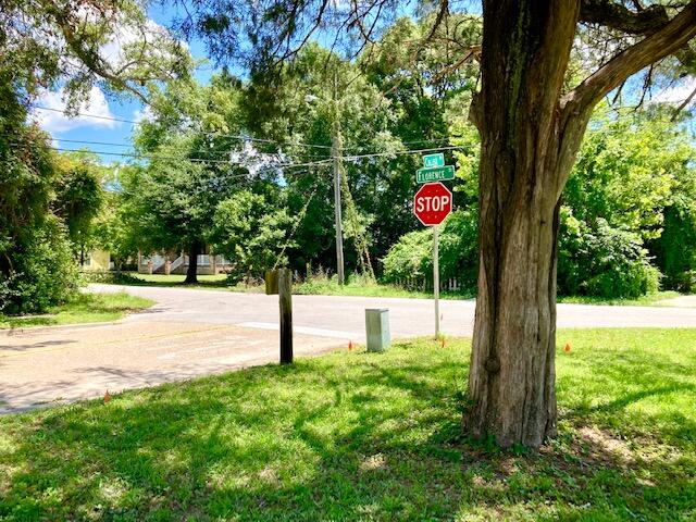 D. L. CAMPBELL S/D - Residential