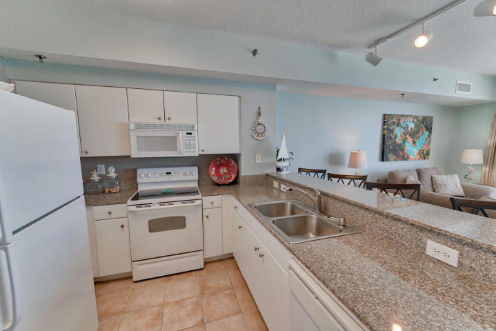 Shores of Panama Phase II - Residential