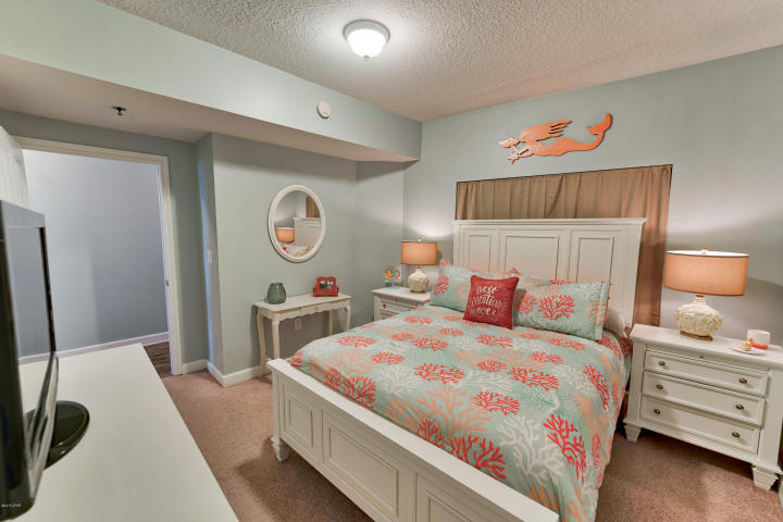 Shores of Panama Phase II - Residential