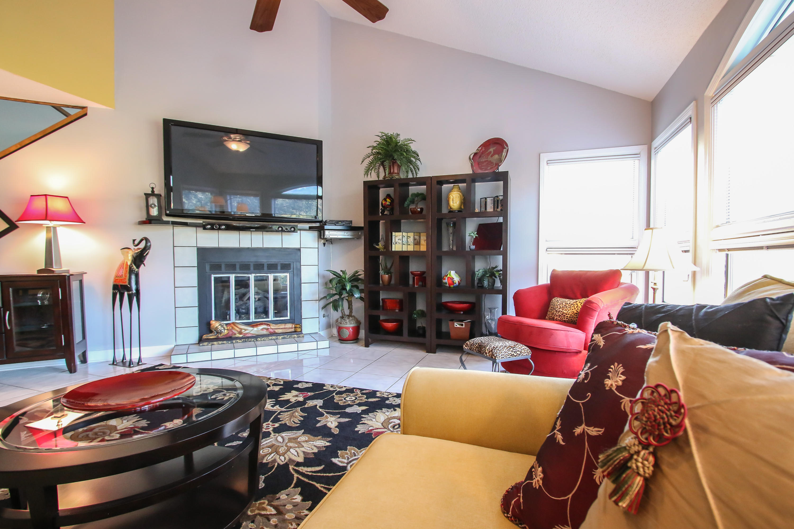 LAKE WAY VILLAS 1 - Residential