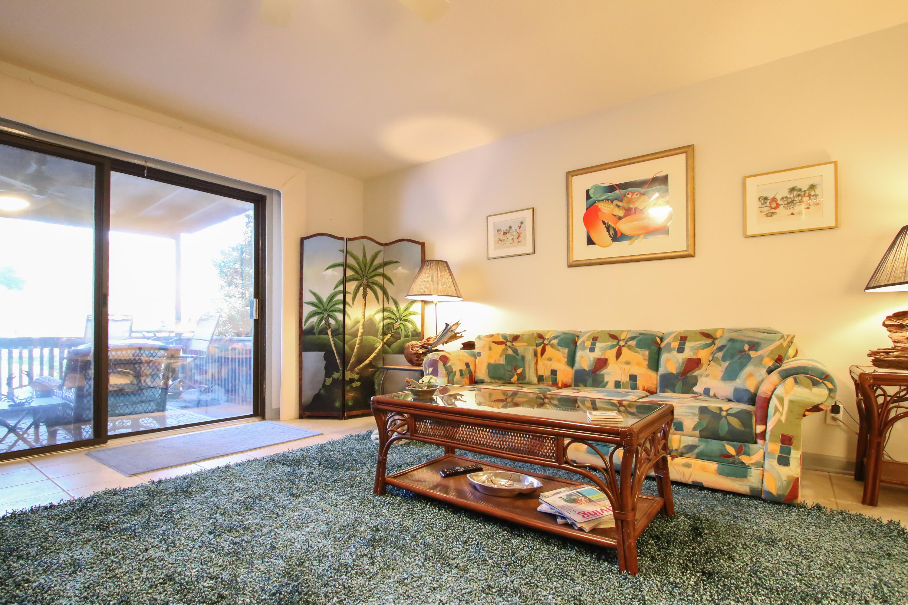 LAKE WAY VILLAS 1 - Residential