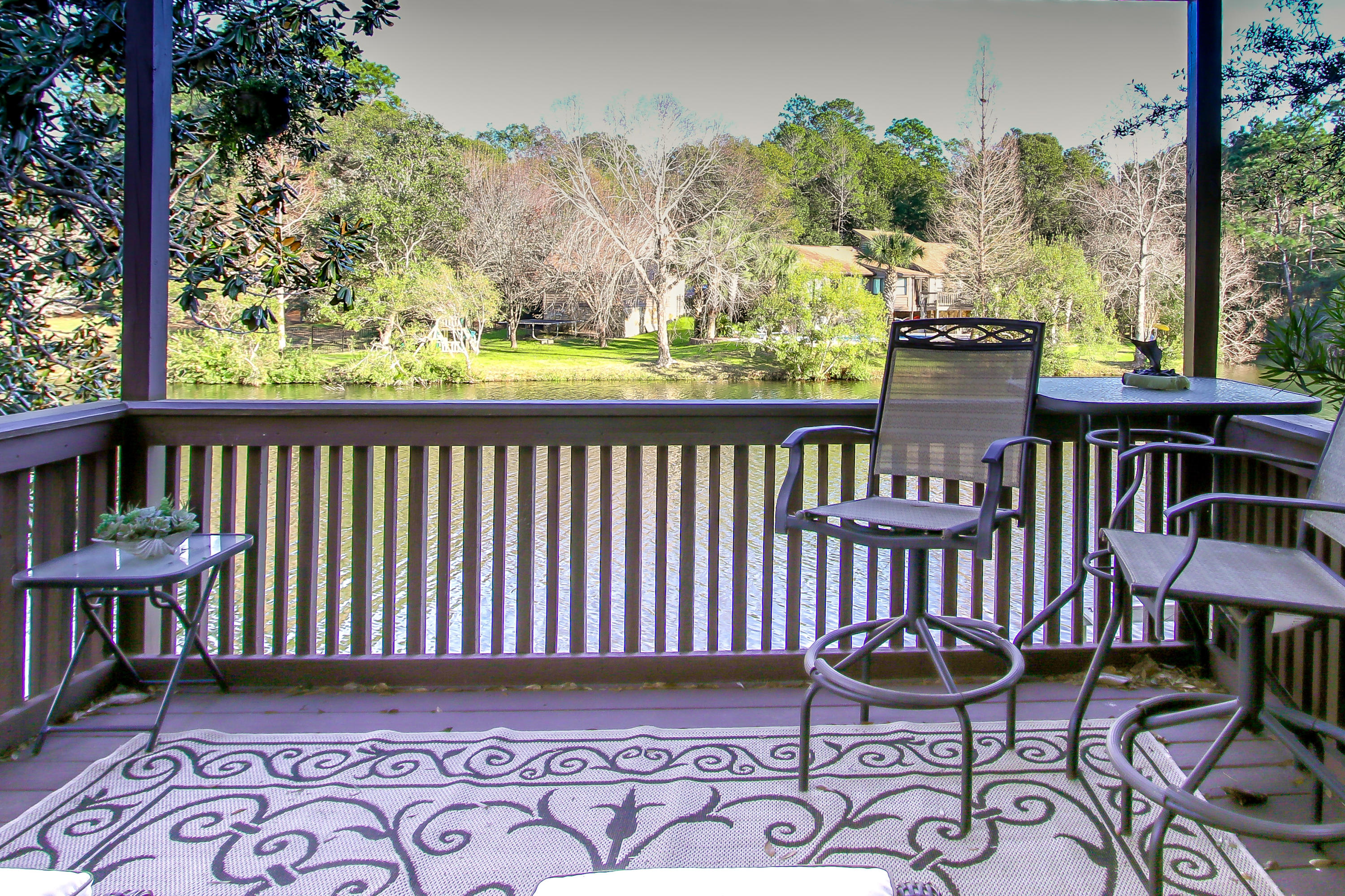 LAKE WAY VILLAS 1 - Residential