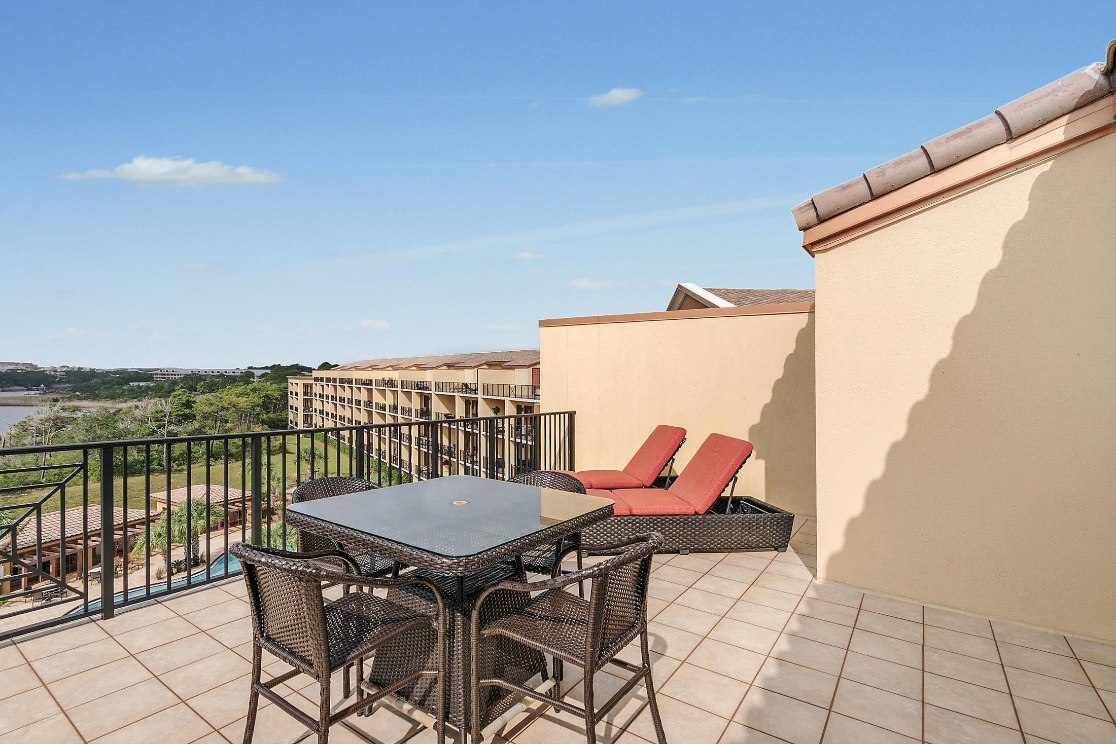 SANCTUARY BY THE SEA CONDO - Residential