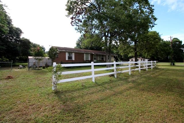 CHESSHERS 1ST ADDN - Residential