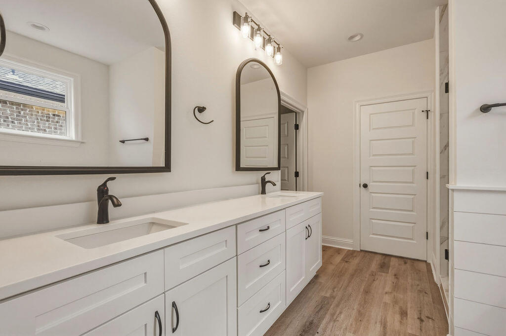 VILLA TASSO TOWN OF - Residential