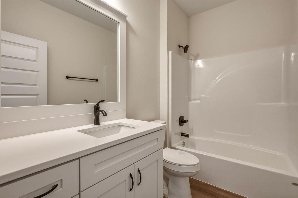 VILLA TASSO TOWN OF - Residential