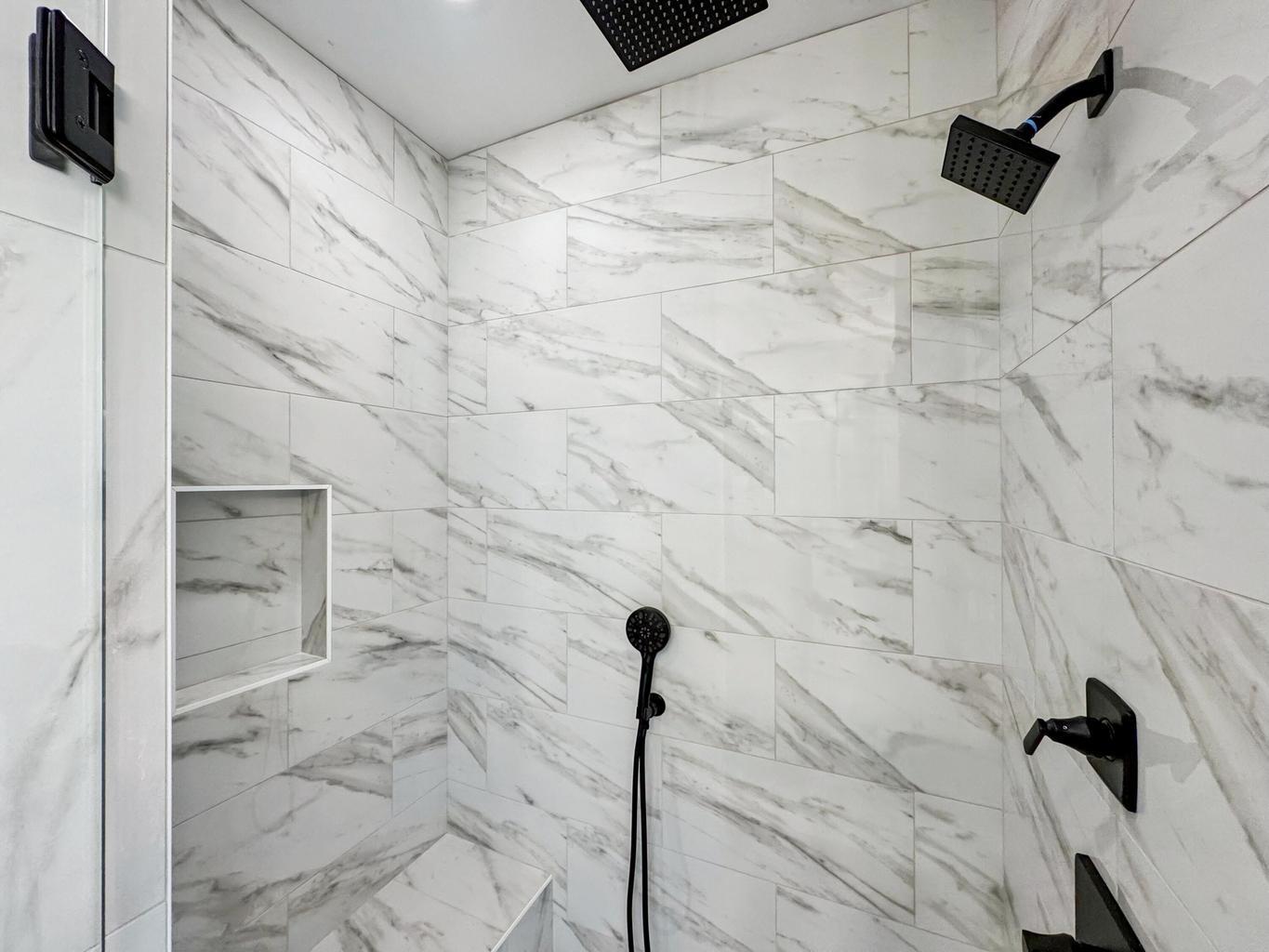 VILLA TASSO TOWN OF - Residential