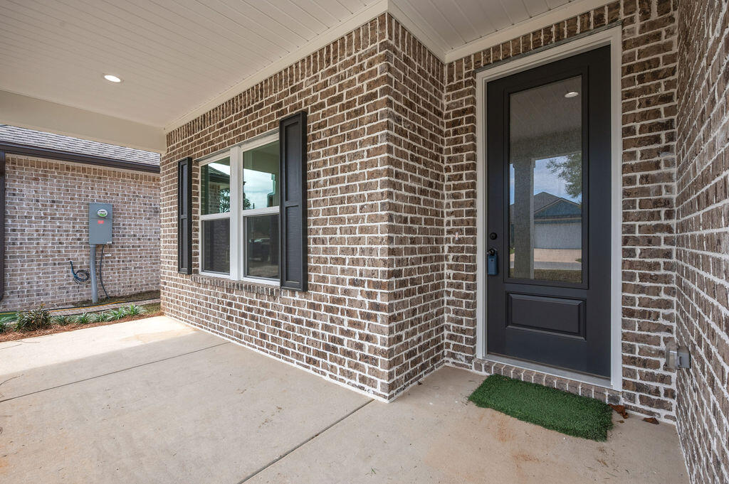 VILLA TASSO TOWN OF - Residential