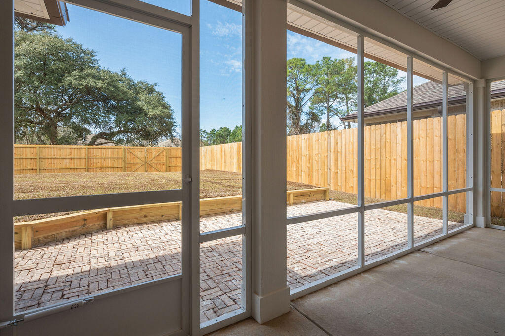 VILLA TASSO TOWN OF - Residential