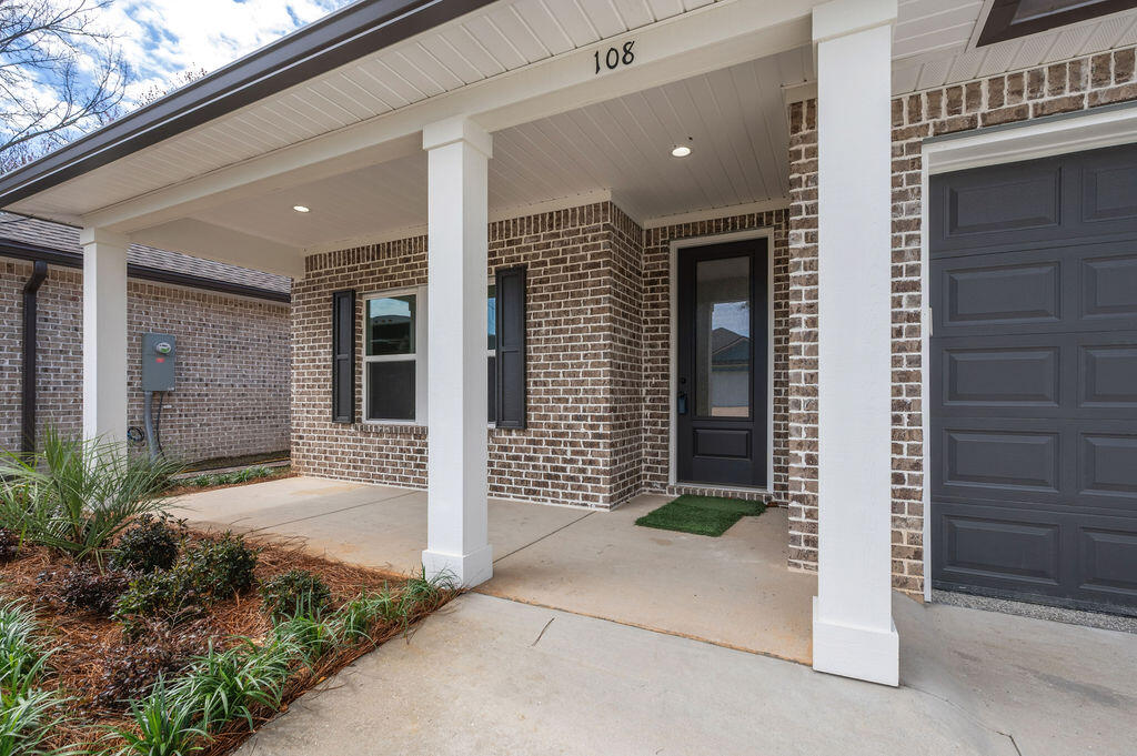 VILLA TASSO TOWN OF - Residential