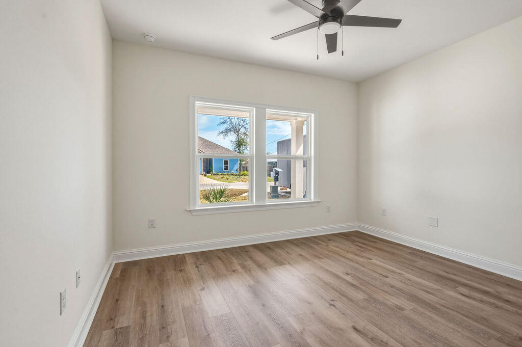 VILLA TASSO TOWN OF - Residential