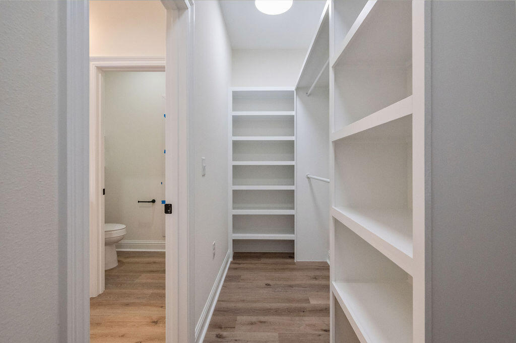 VILLA TASSO TOWN OF - Residential