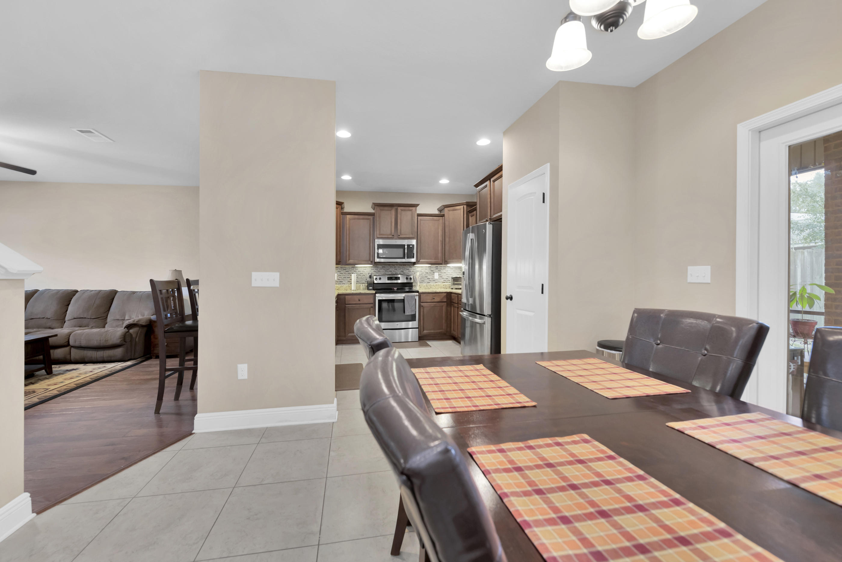 MAGNOLIA VILLAGE PH 1 - Residential