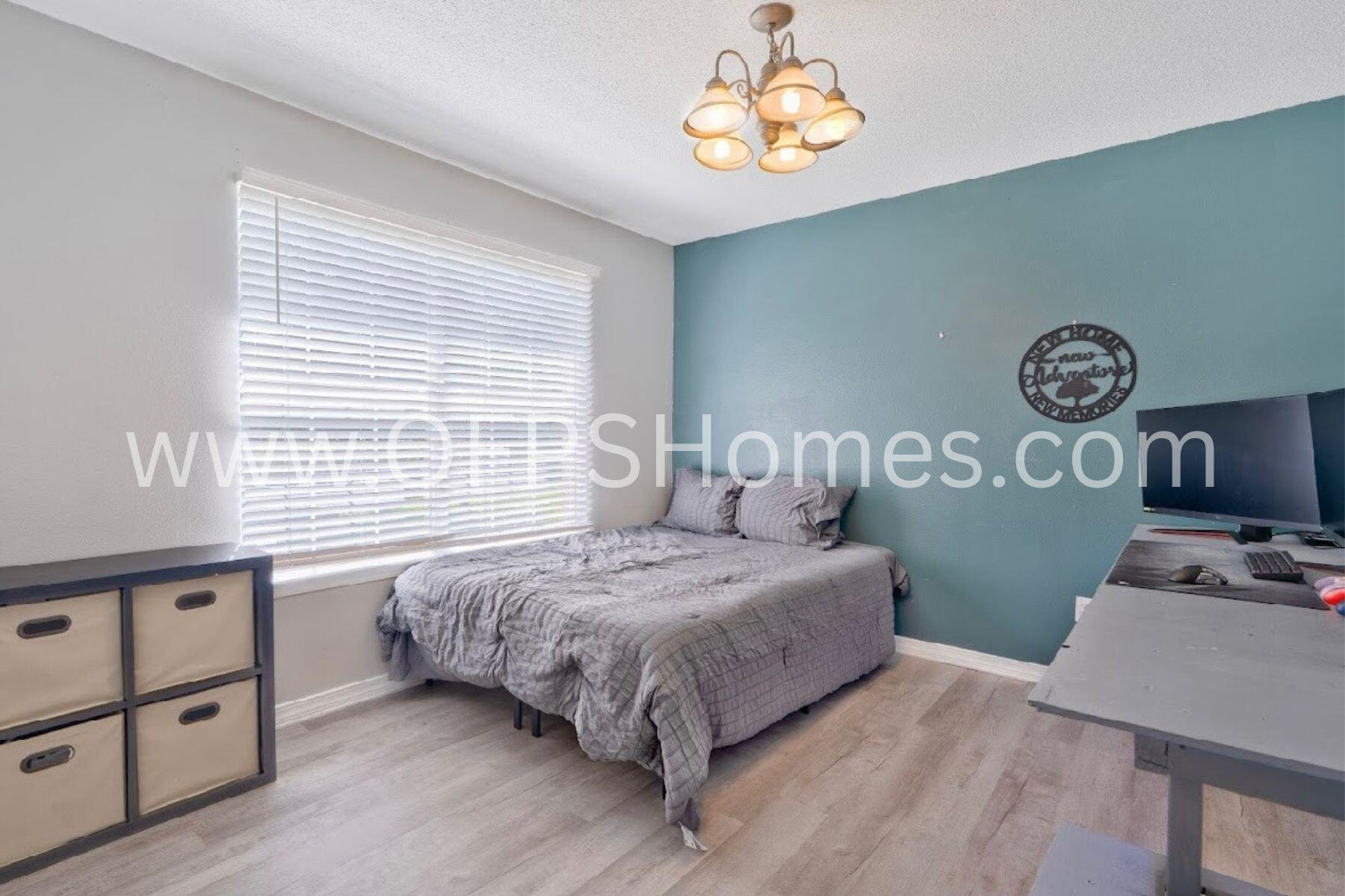COUNTRYVIEW ESTATES 10TH ADDN - Residential Lease