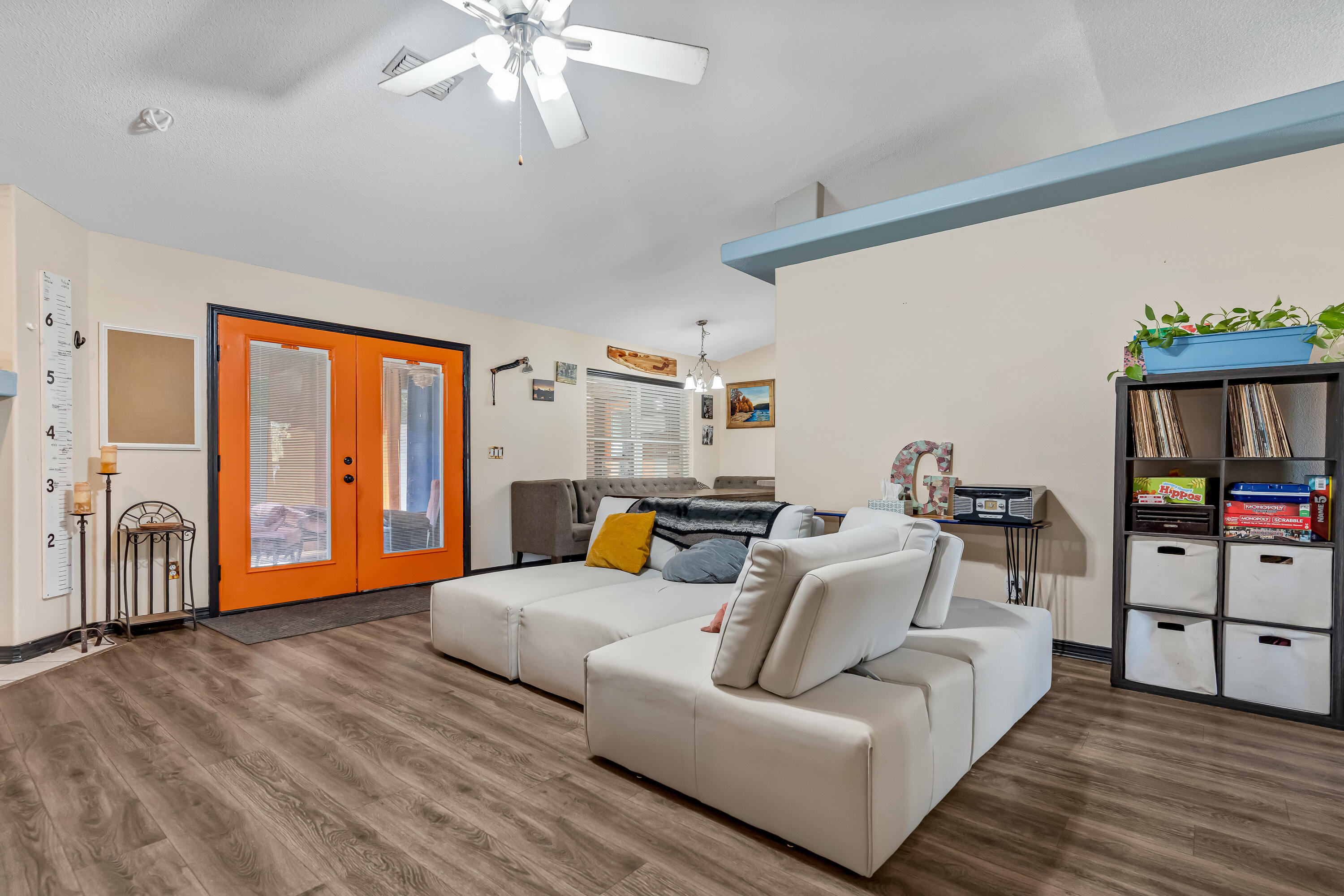 HOLLEY BY THE SEA - Residential